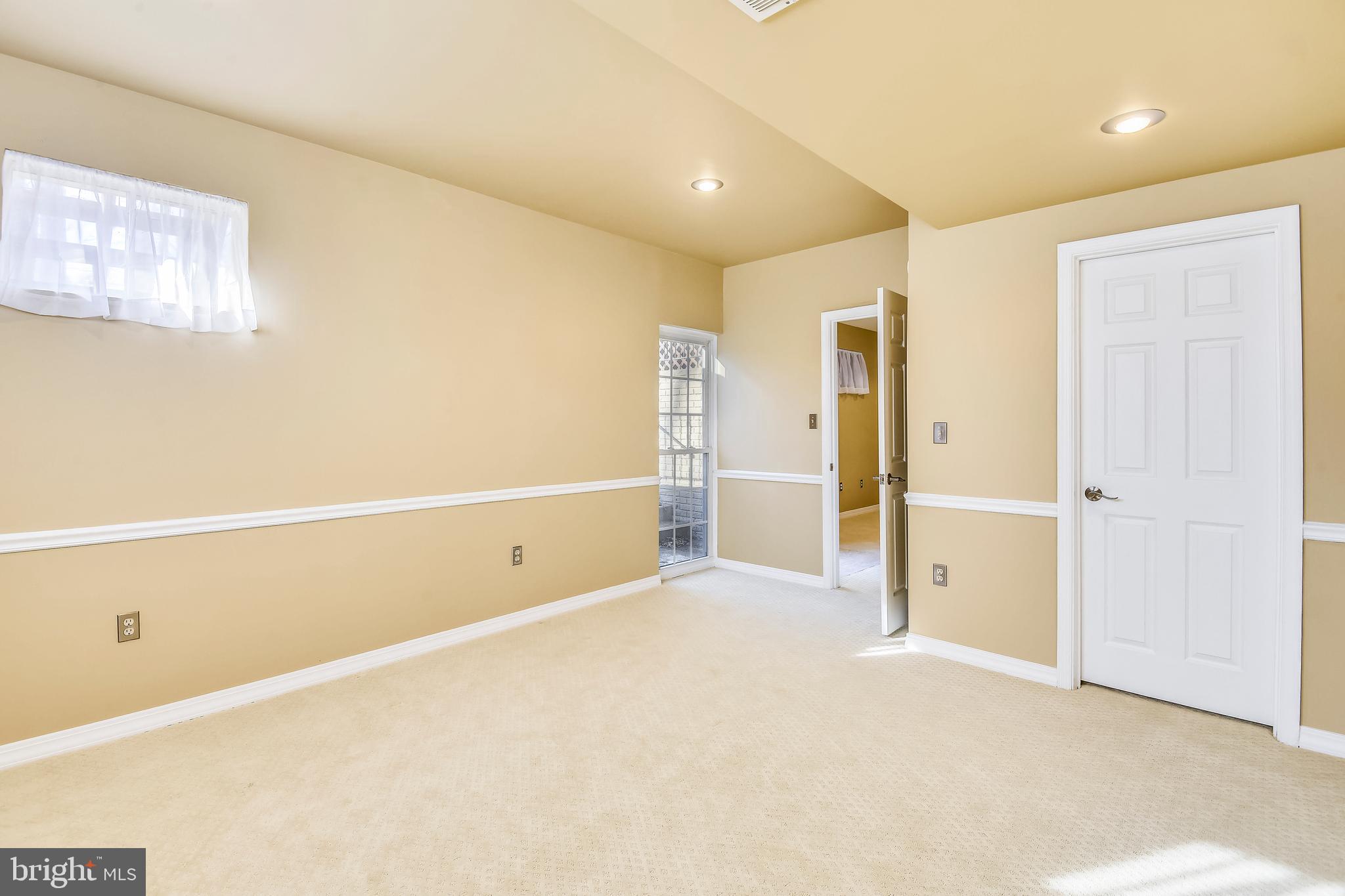 FRANKLIN GLEN - Residential