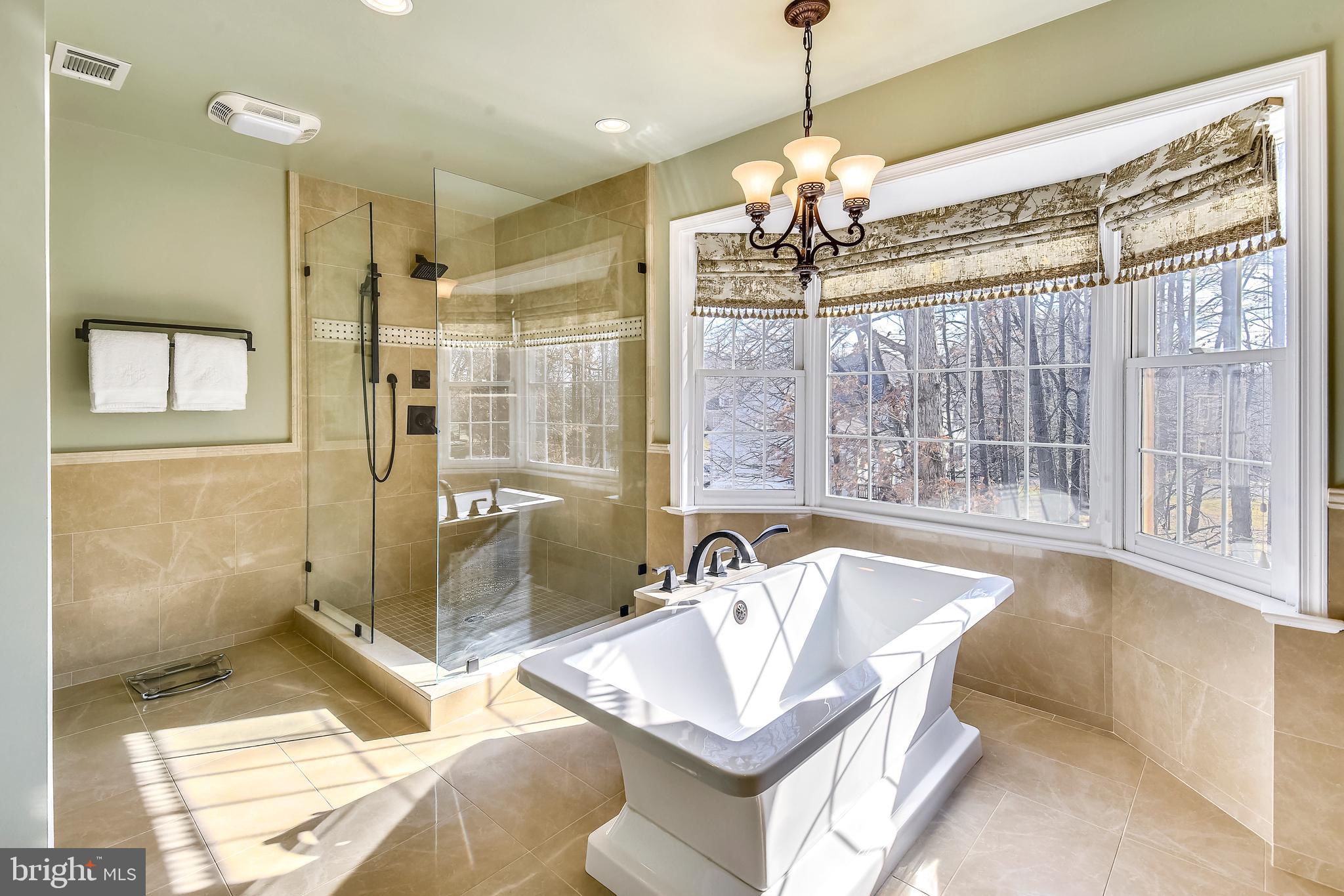 FRANKLIN GLEN - Residential