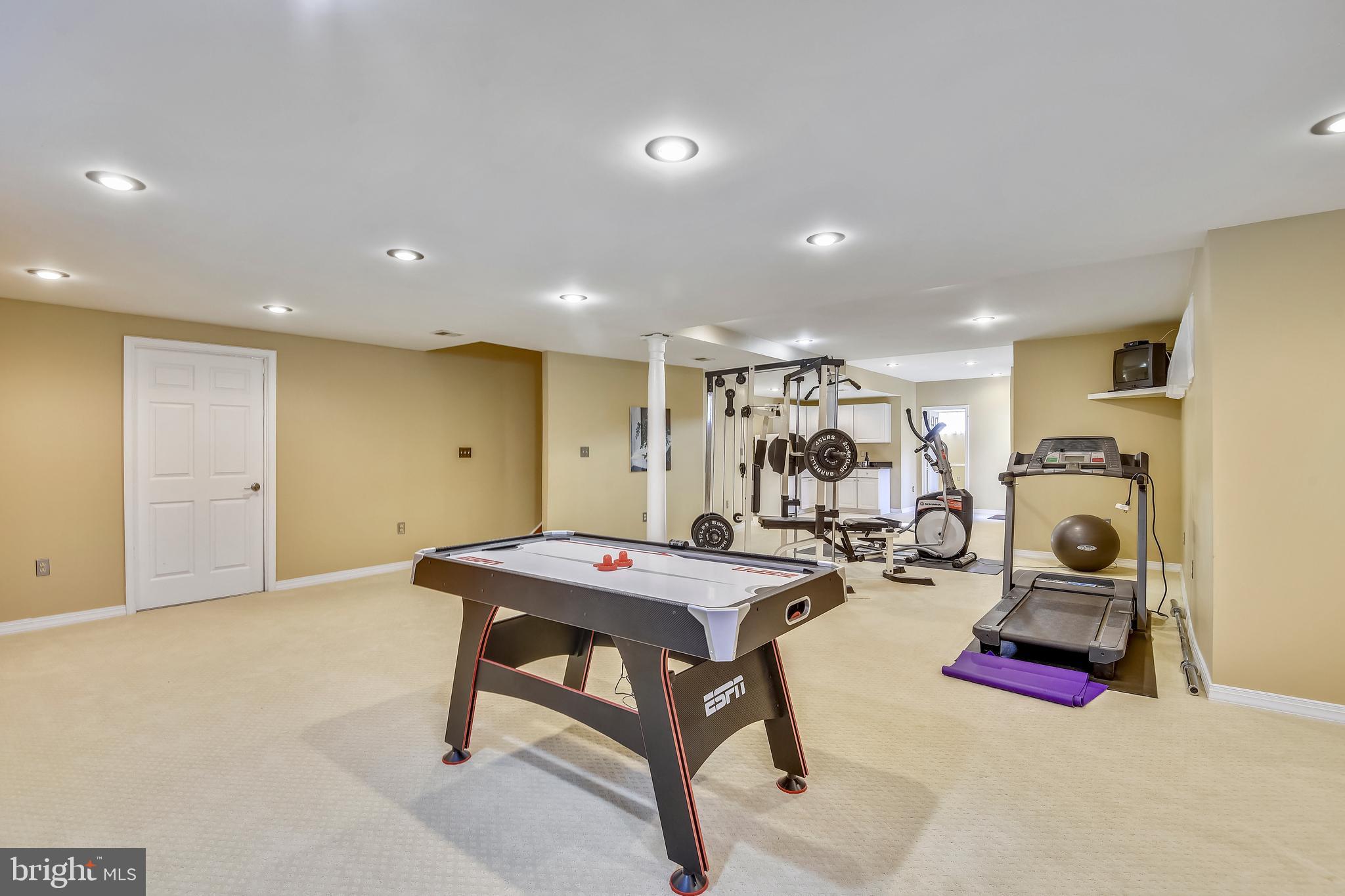 FRANKLIN GLEN - Residential