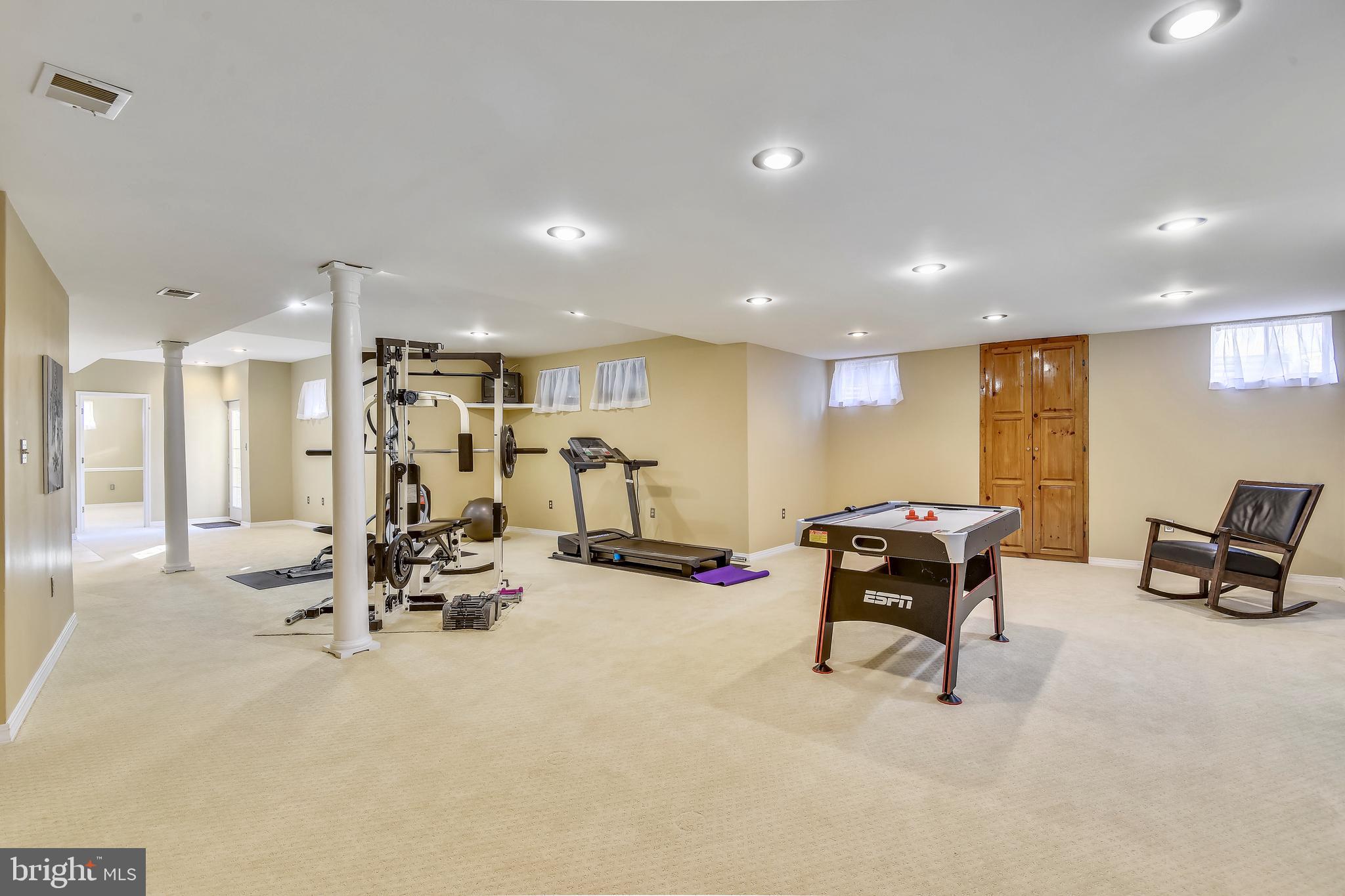 FRANKLIN GLEN - Residential