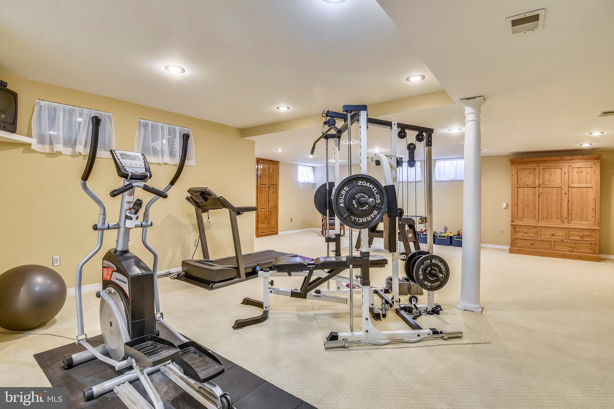 FRANKLIN GLEN - Residential