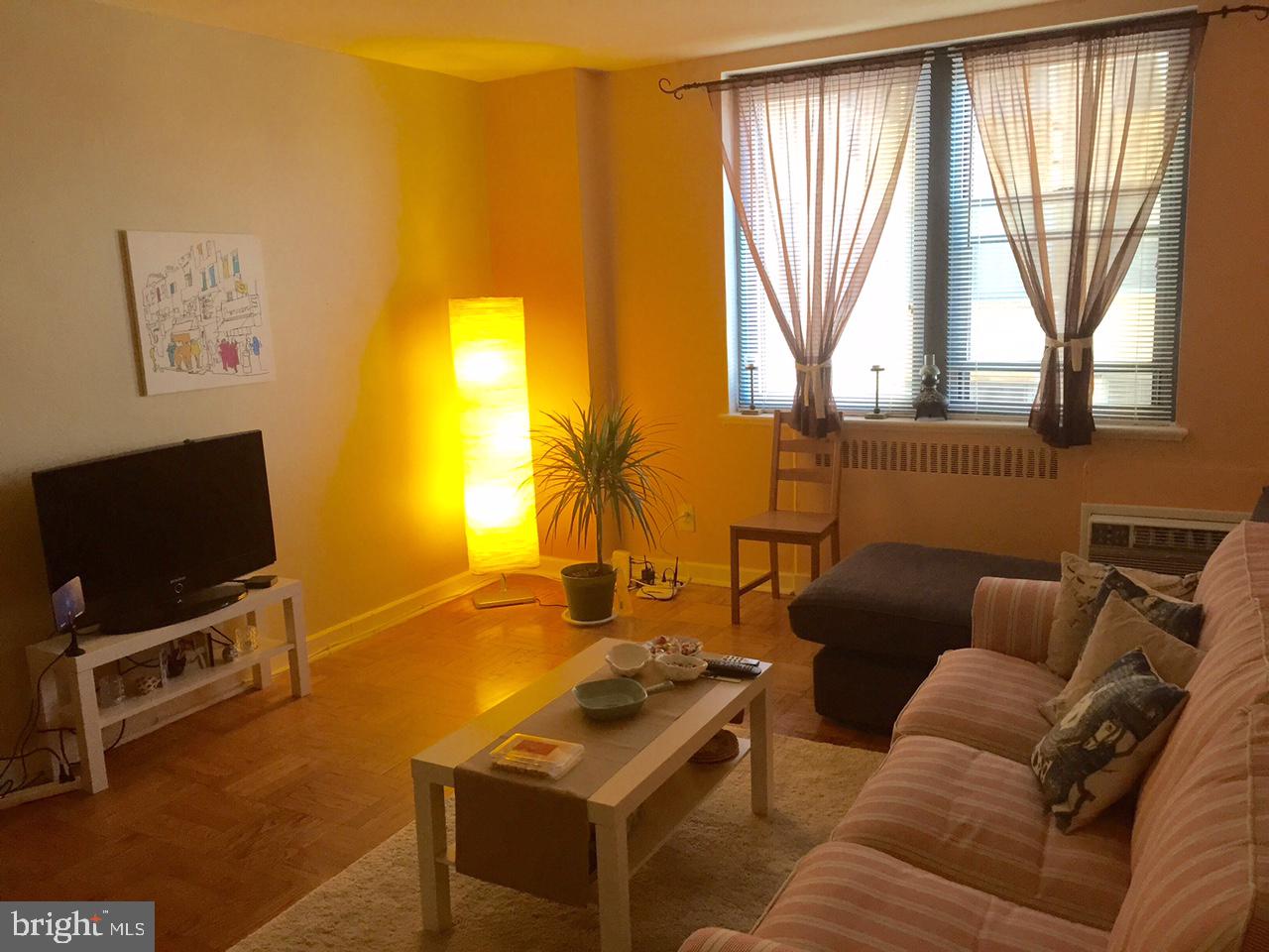 FAIRMOUNT - Residential