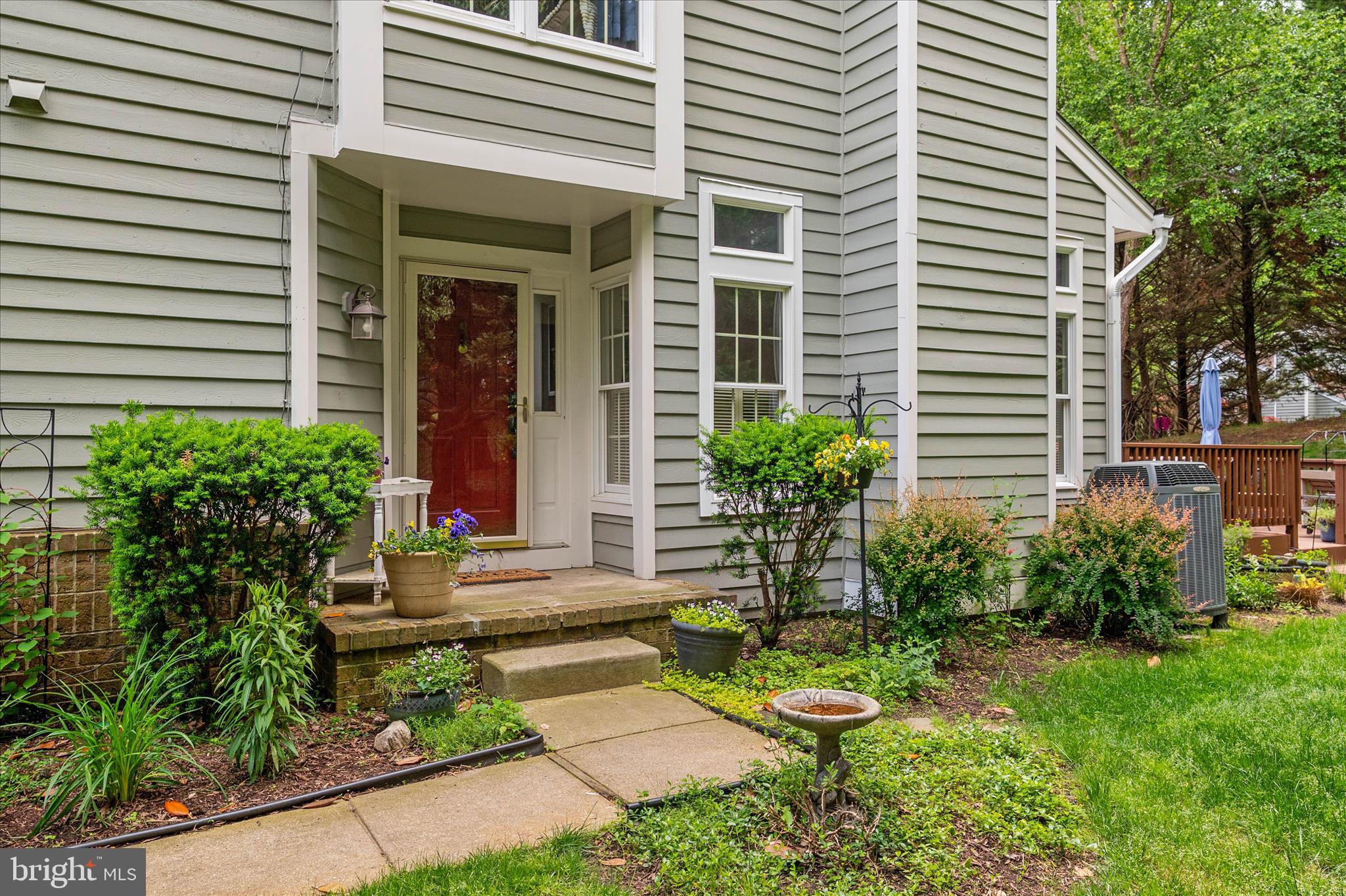 RIVA TRACE/SPRING PLACE - Residential