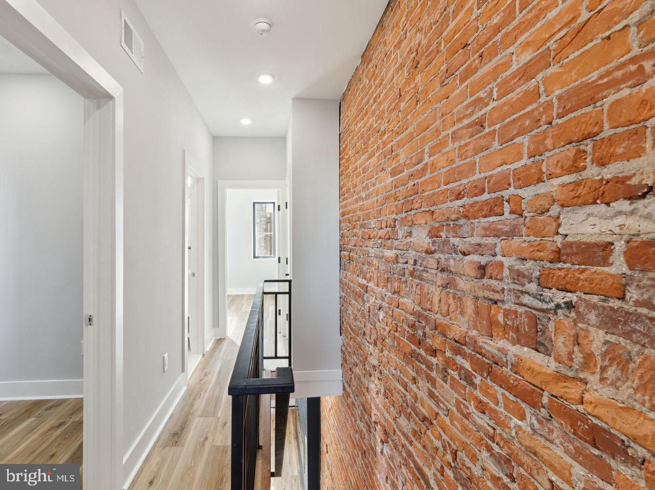 PORT RICHMOND - Residential