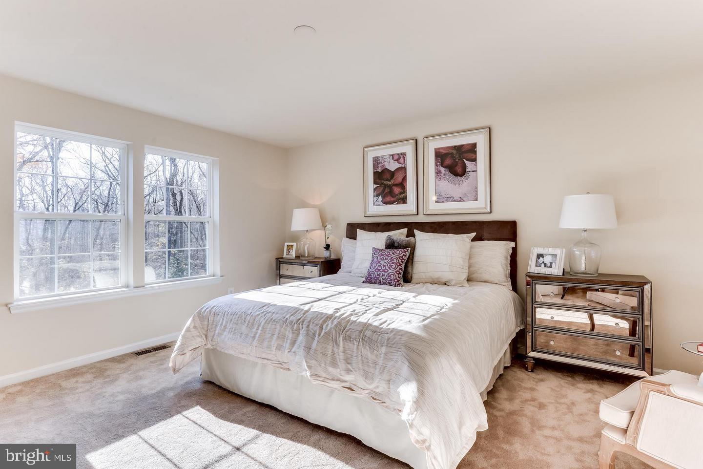 DORCHESTER VIEW - Residential