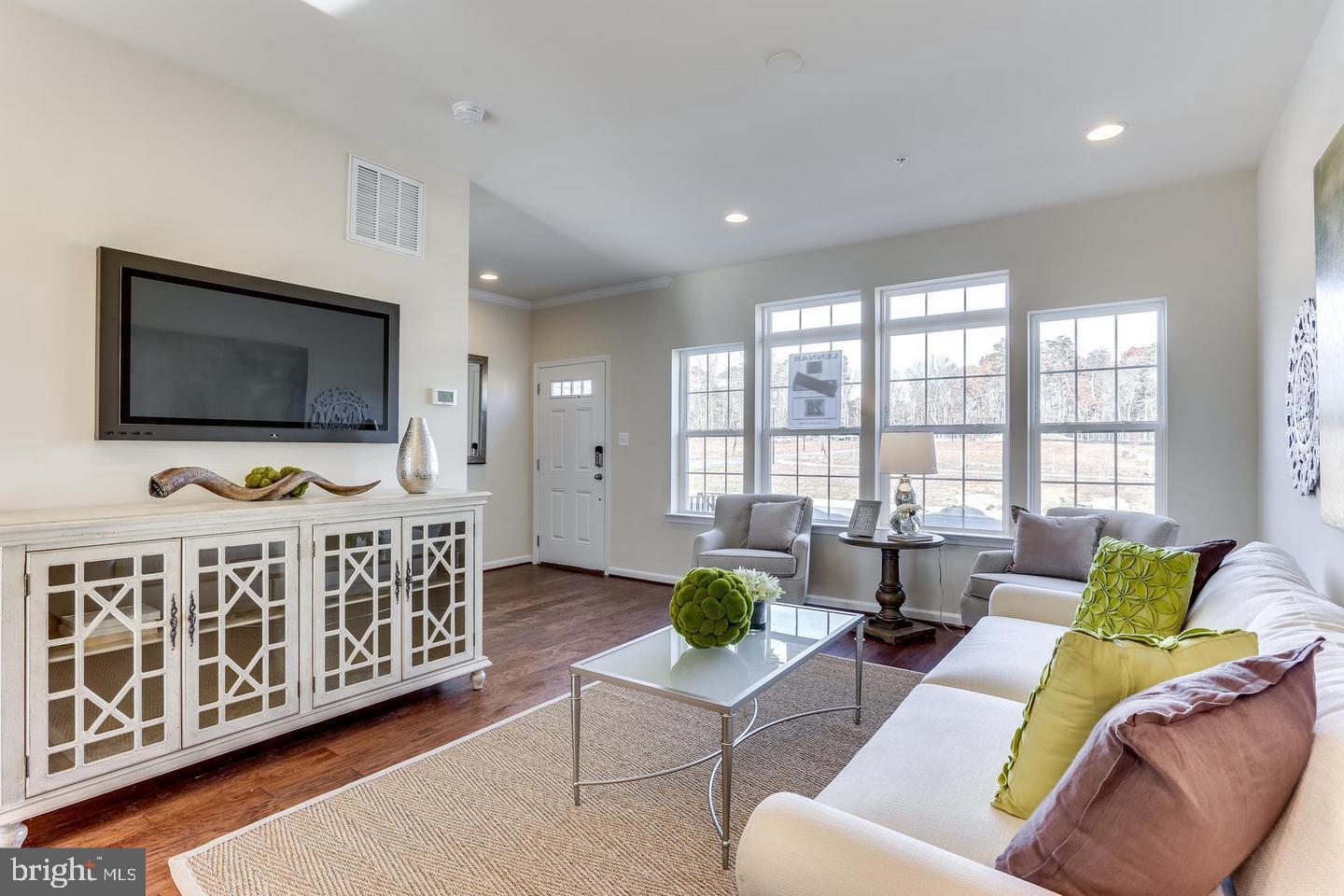 DORCHESTER VIEW - Residential