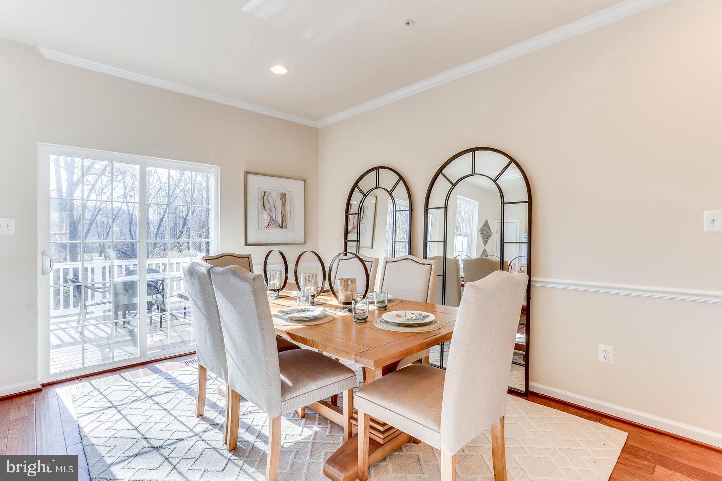 DORCHESTER VIEW - Residential