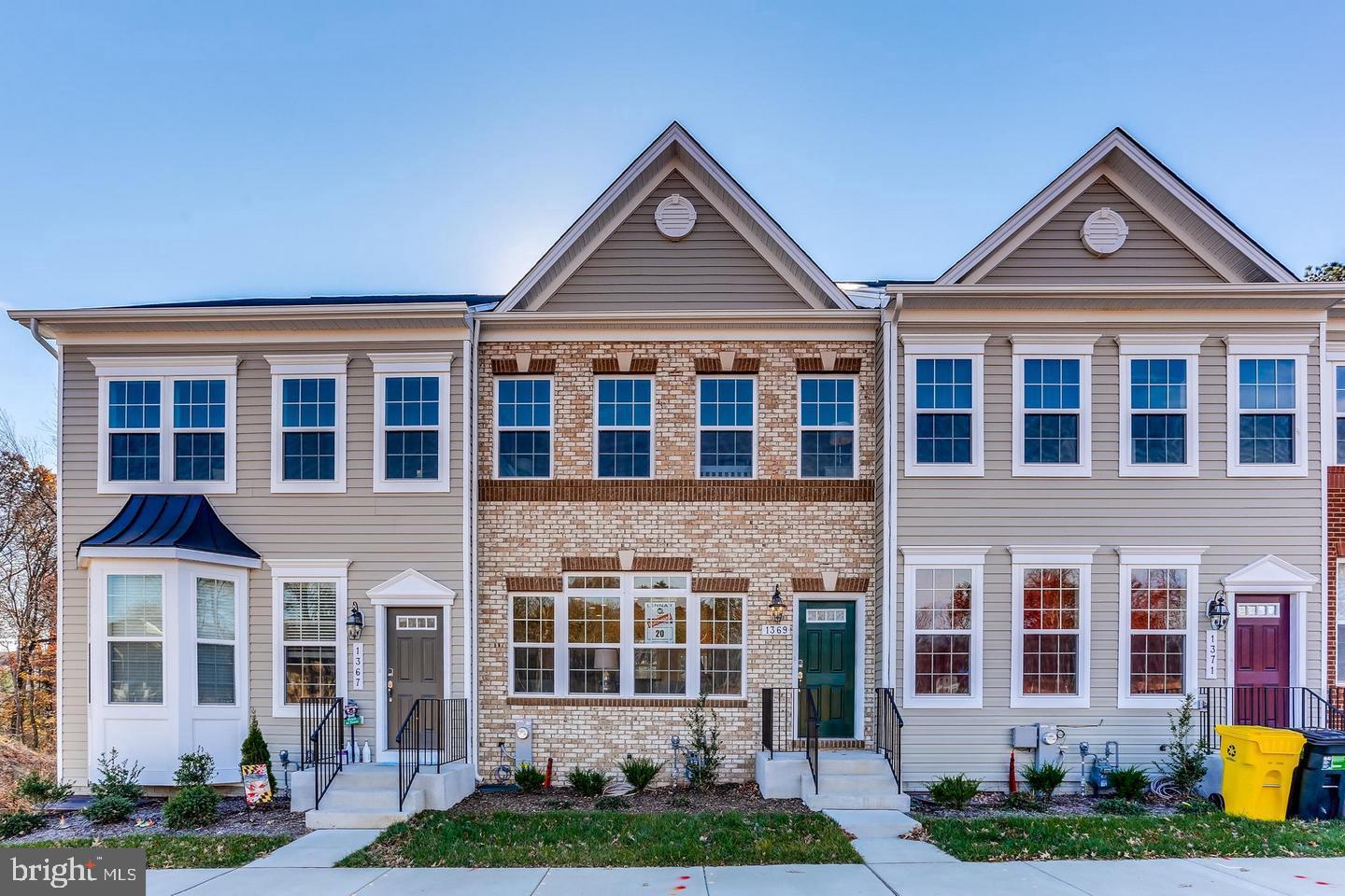 DORCHESTER VIEW - Residential