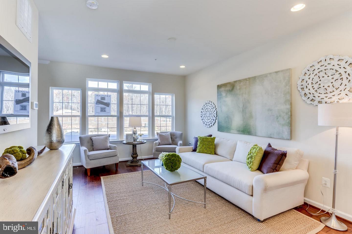 DORCHESTER VIEW - Residential