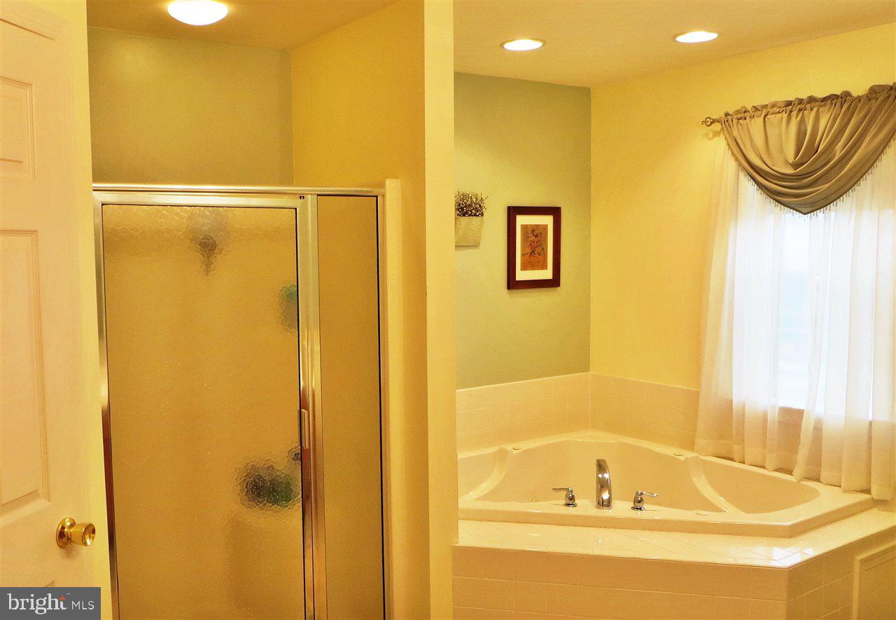 CHATHAM CREEK - Residential