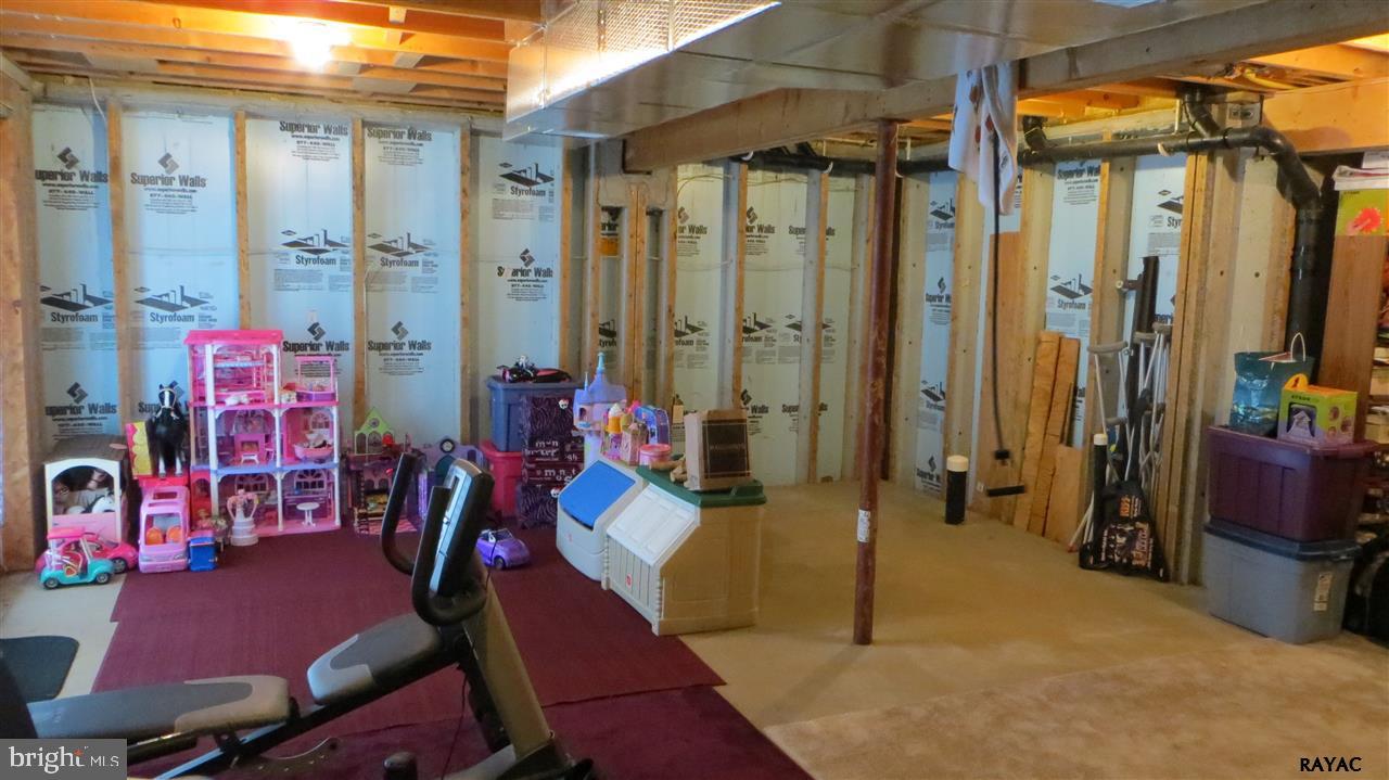 CHATHAM CREEK - Residential