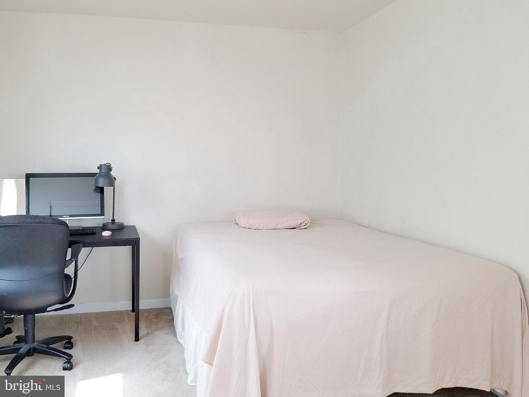 WINSLOW CHASE - Residential Lease