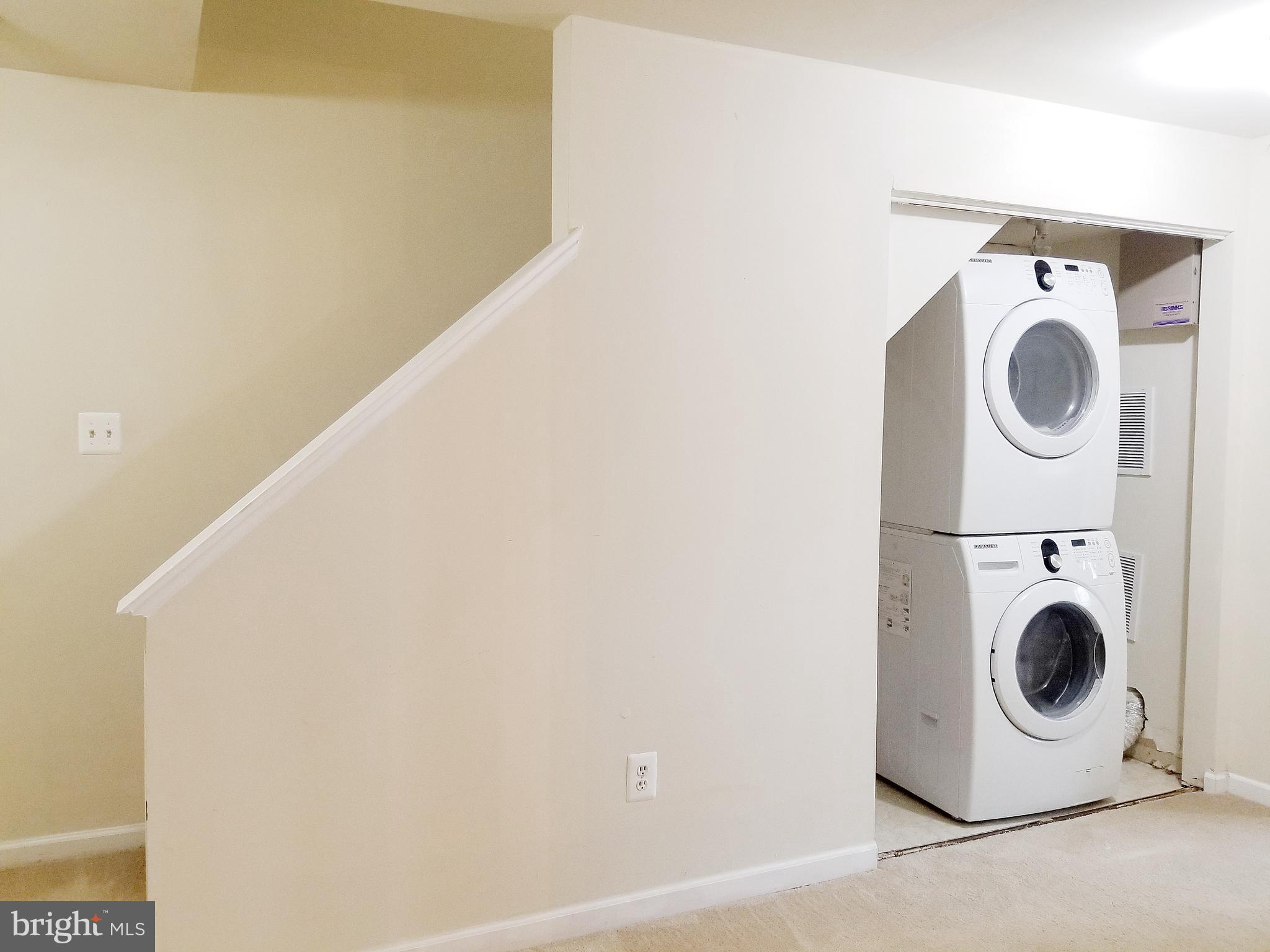 WINSLOW CHASE - Residential Lease