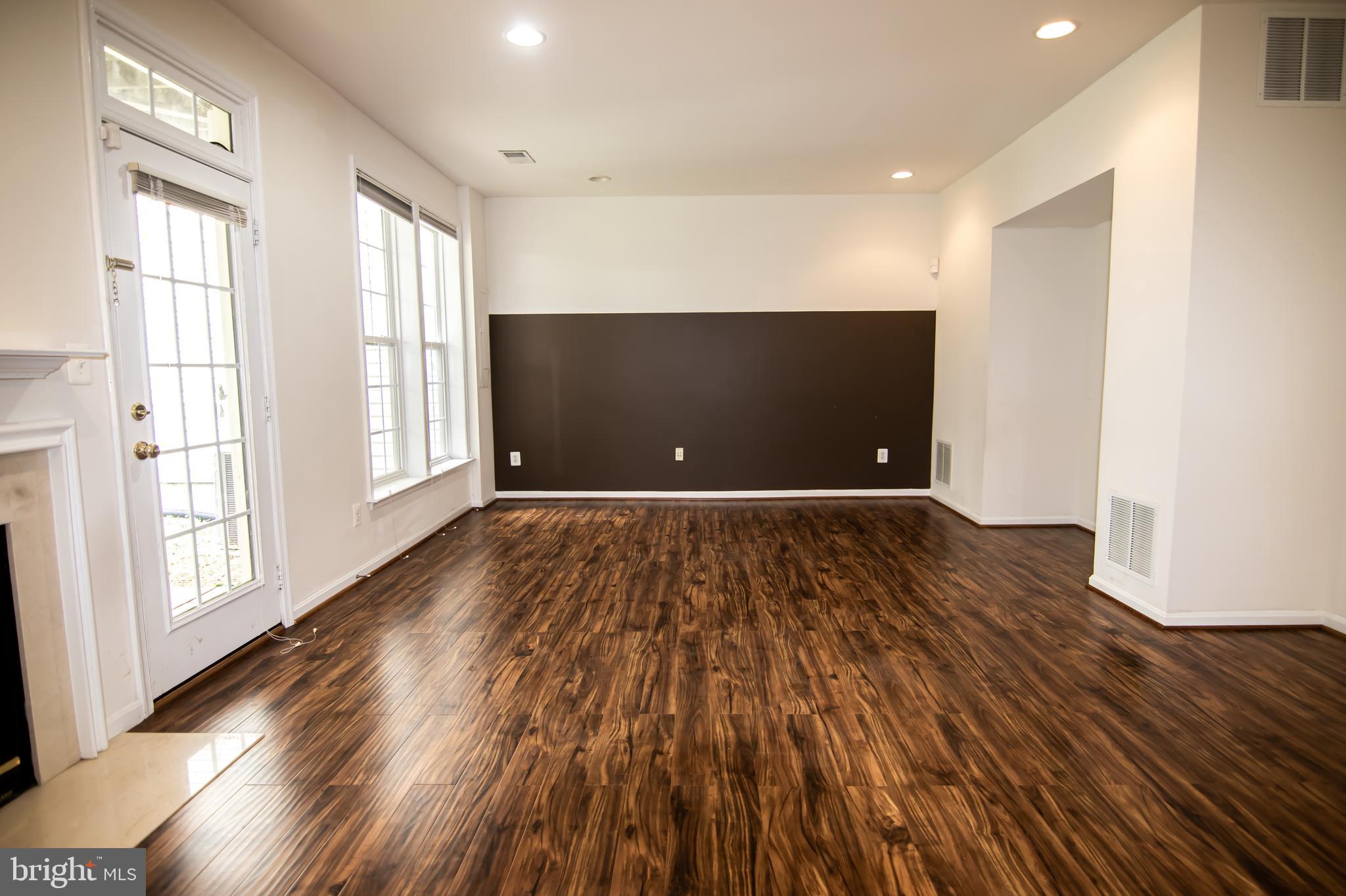 STONE RIDGE NORTH - Residential Lease