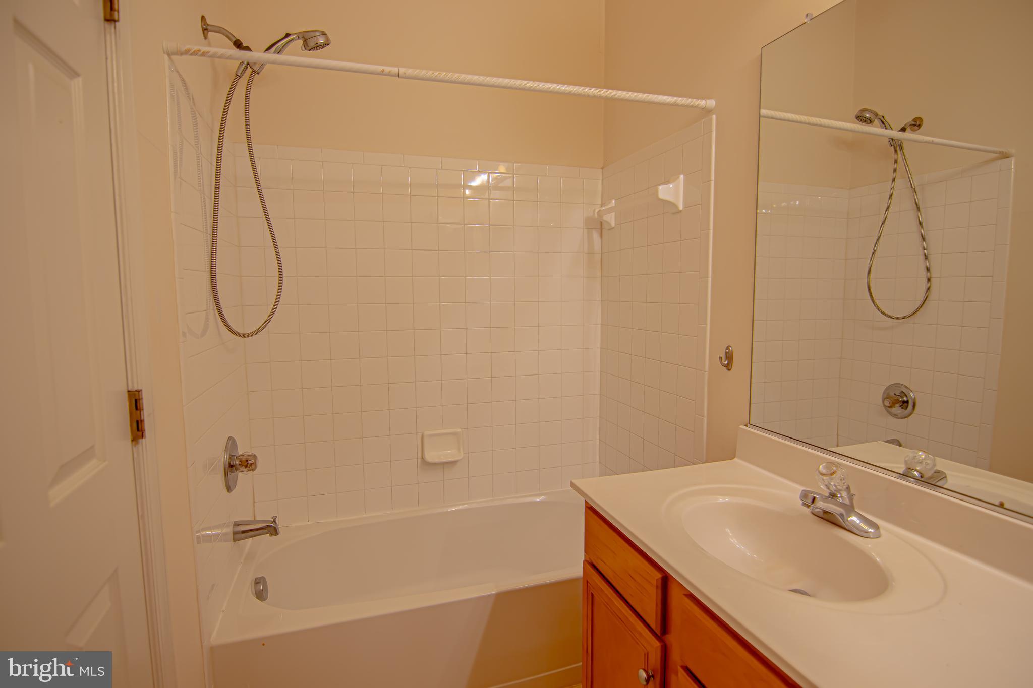 STONE RIDGE NORTH - Residential Lease