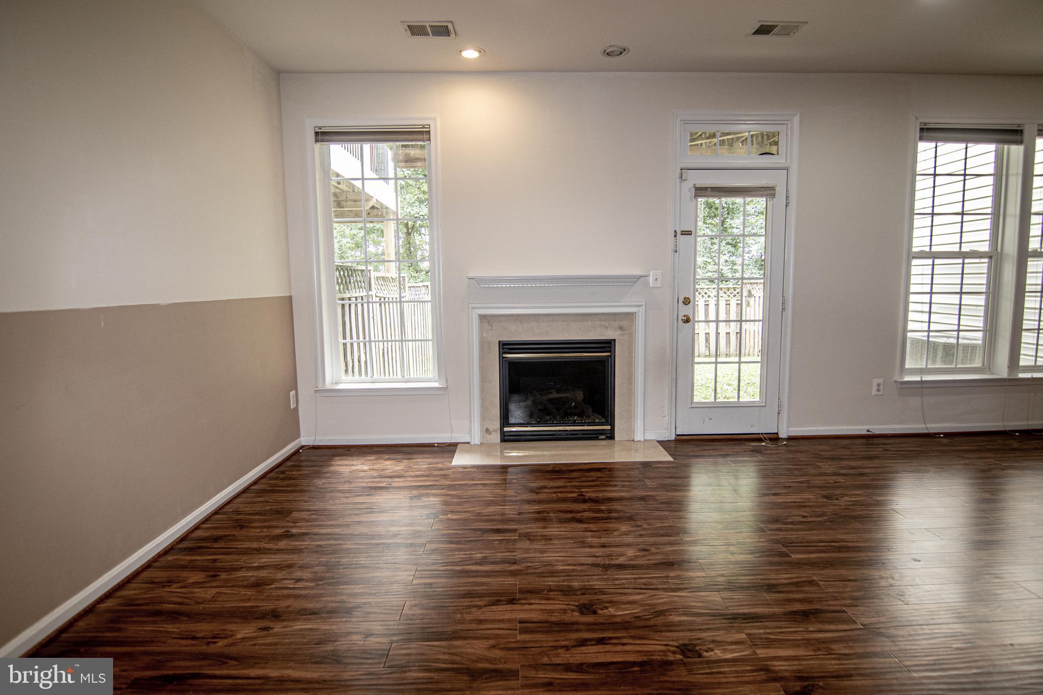 STONE RIDGE NORTH - Residential Lease