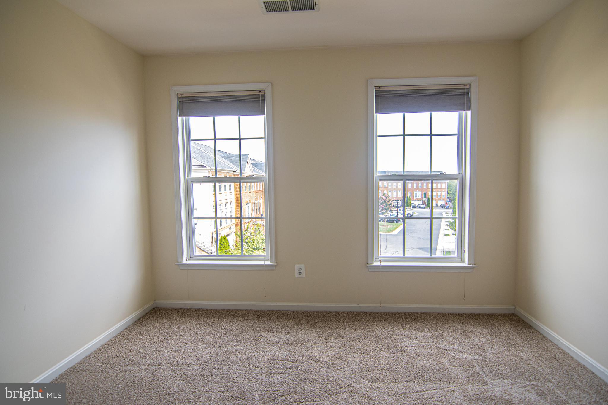 STONE RIDGE NORTH - Residential Lease