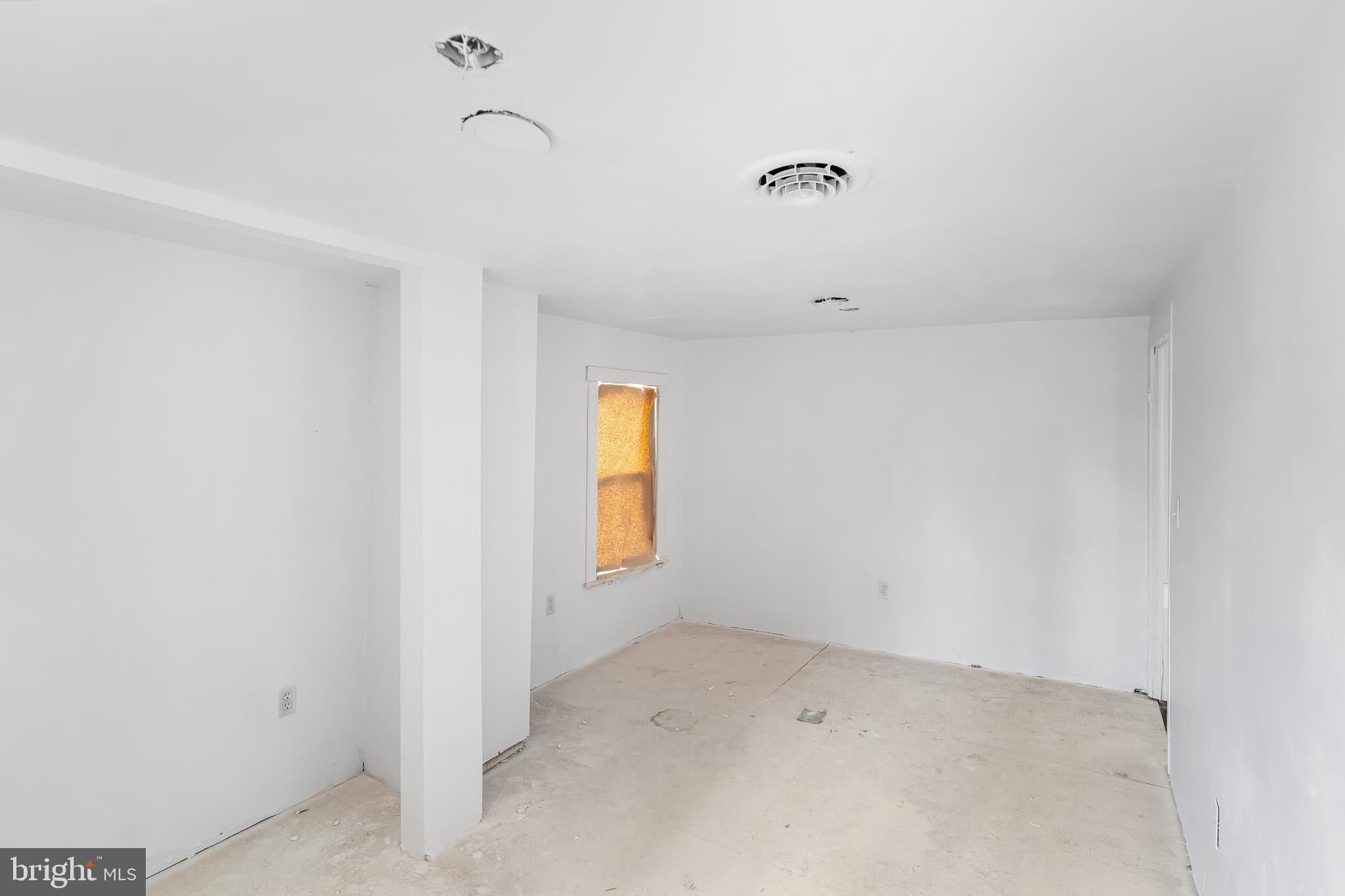 BRUNSWICK - Residential