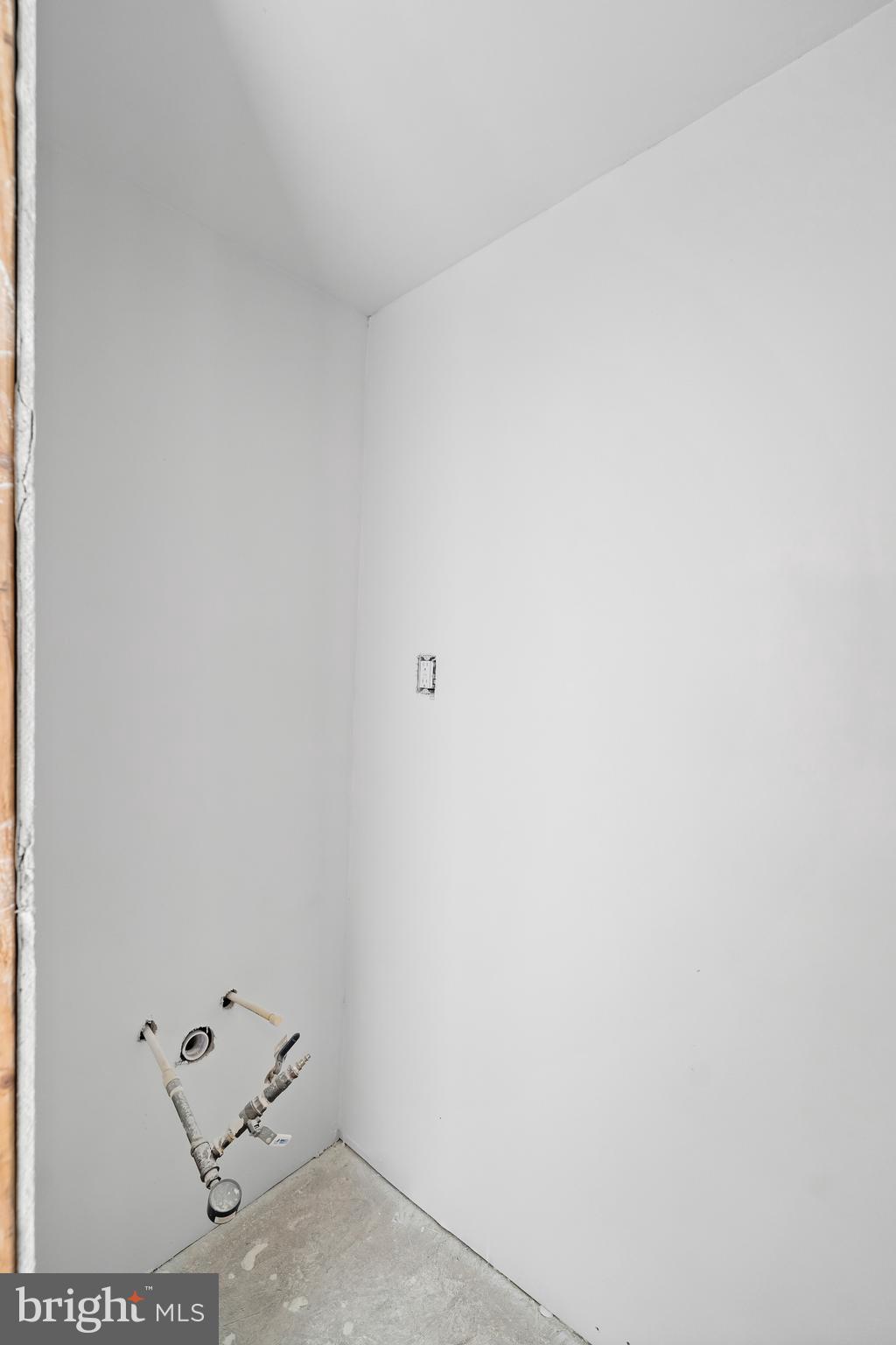 BRUNSWICK - Residential