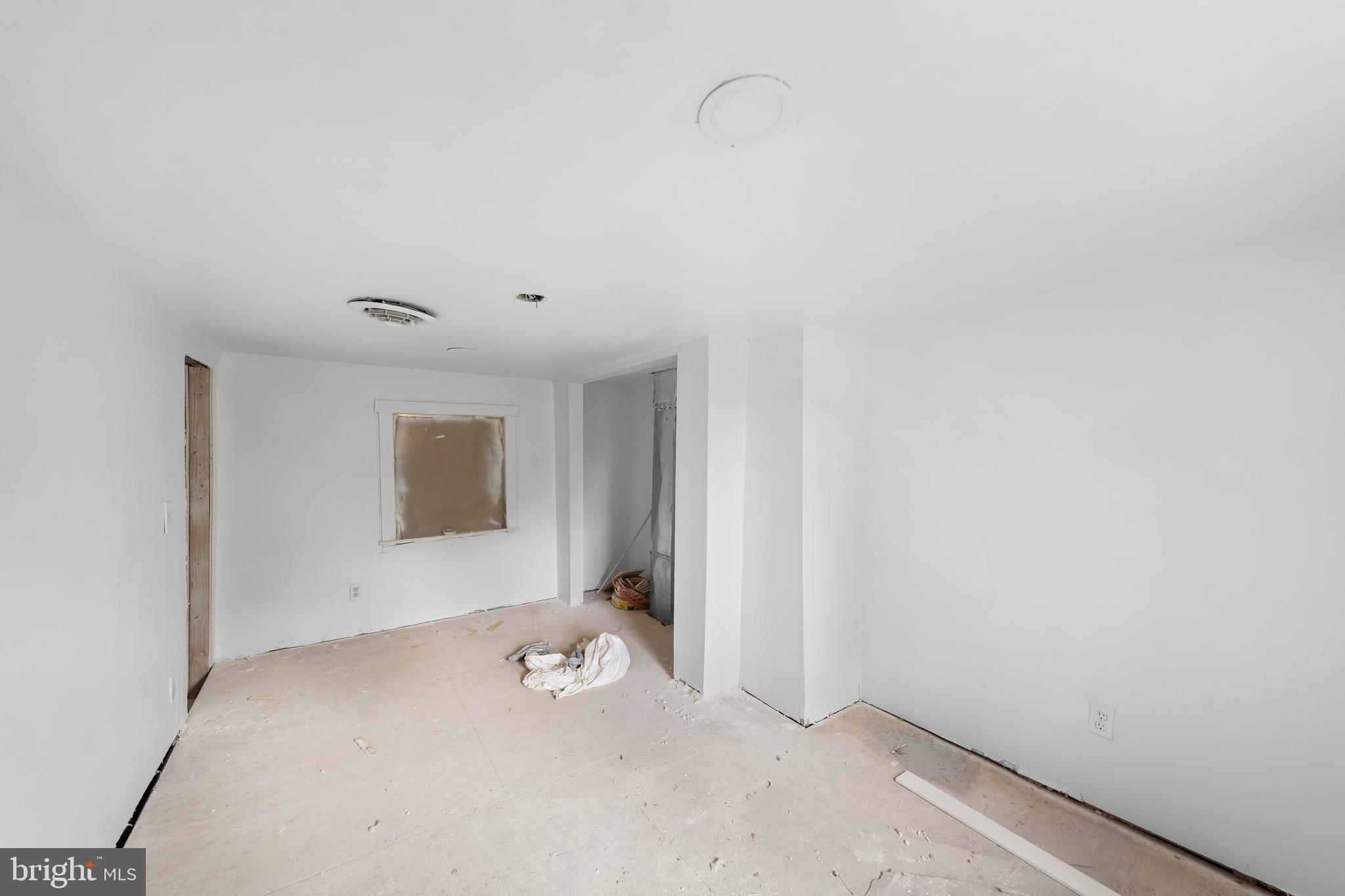 BRUNSWICK - Residential