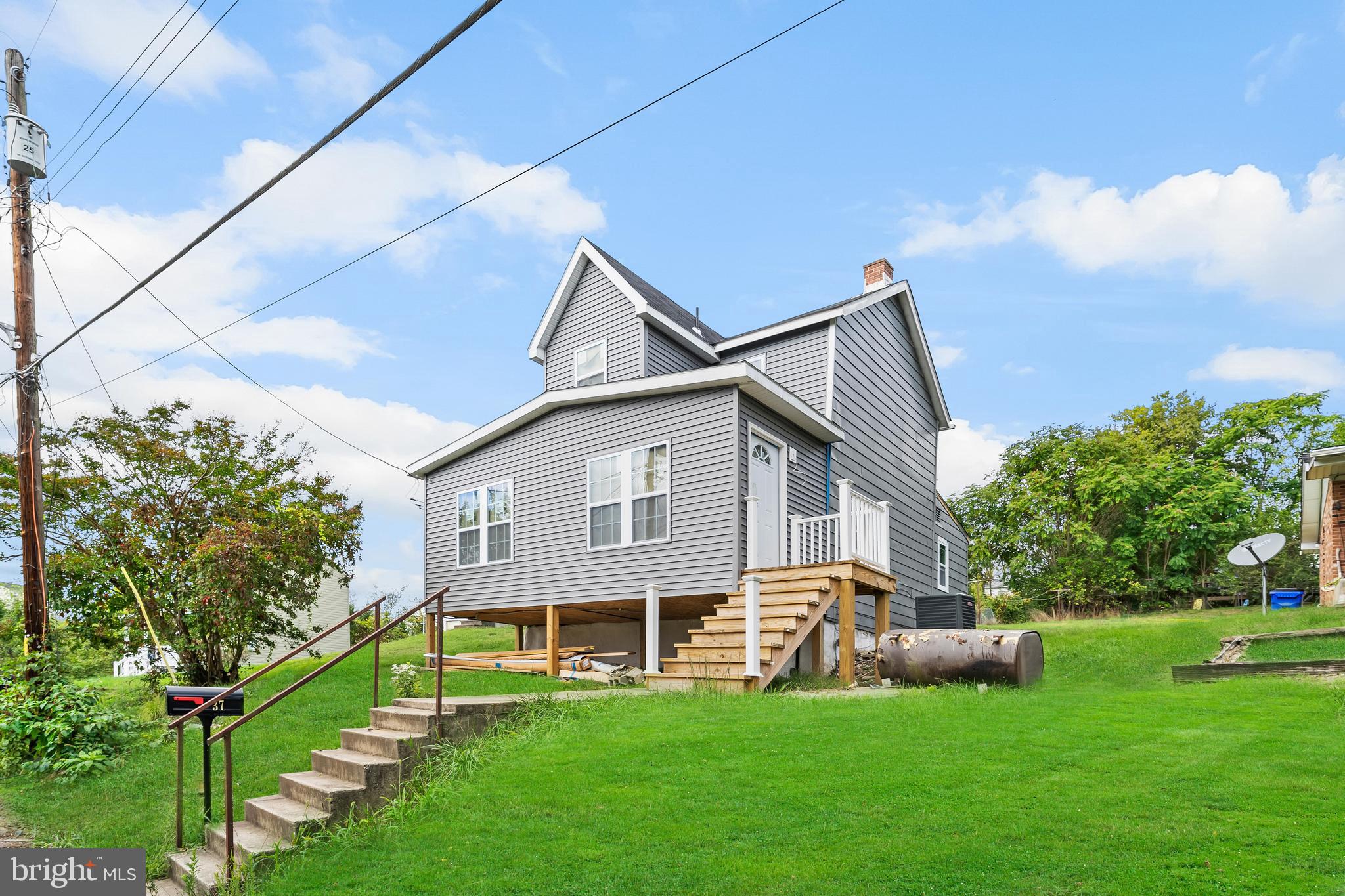 BRUNSWICK - Residential