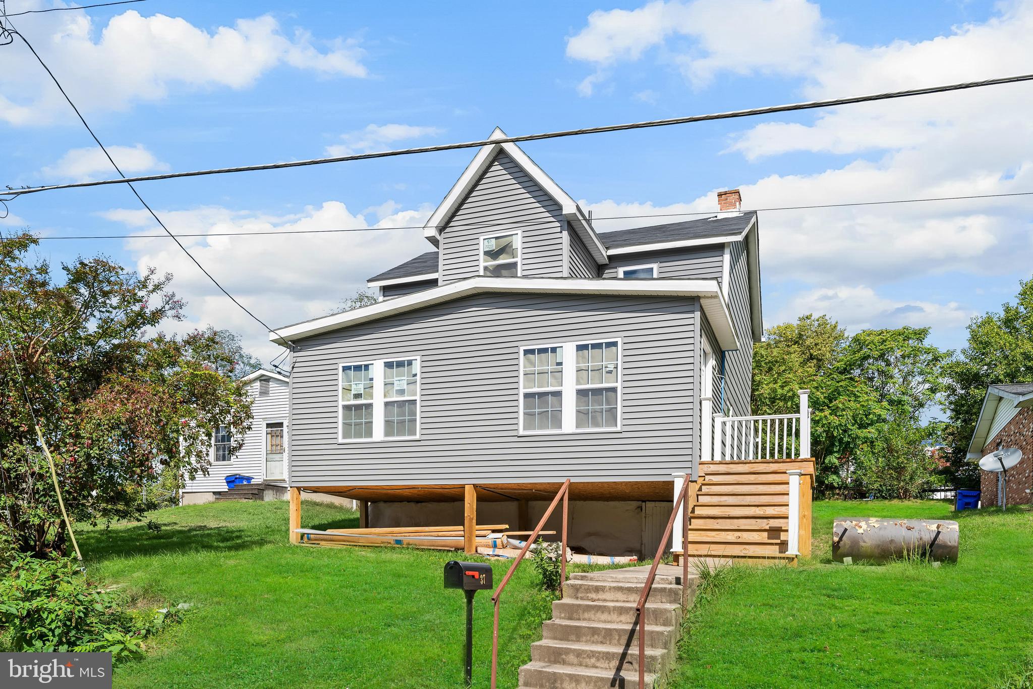 BRUNSWICK - Residential