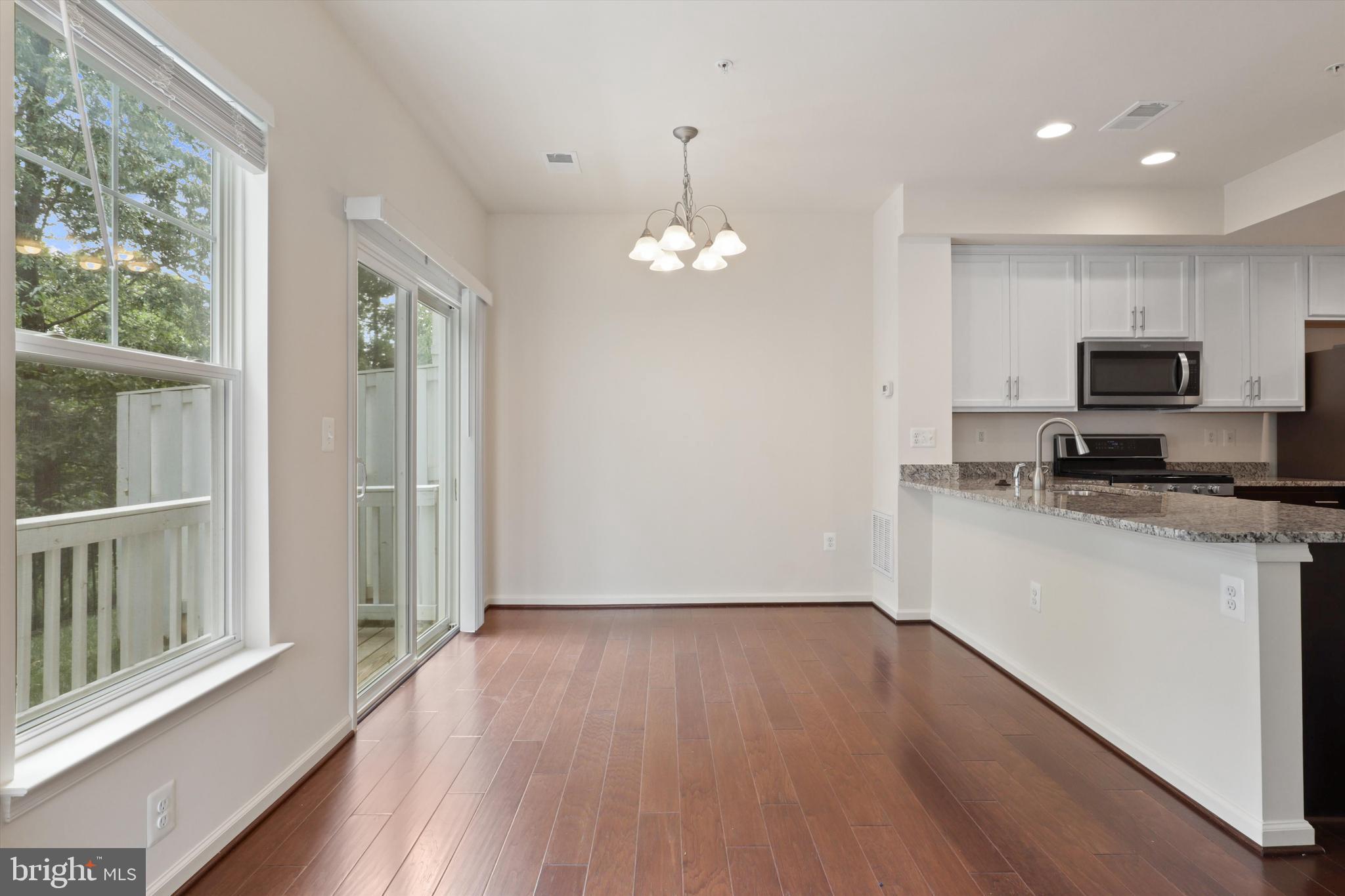 POTOMAC CREST - Residential Lease