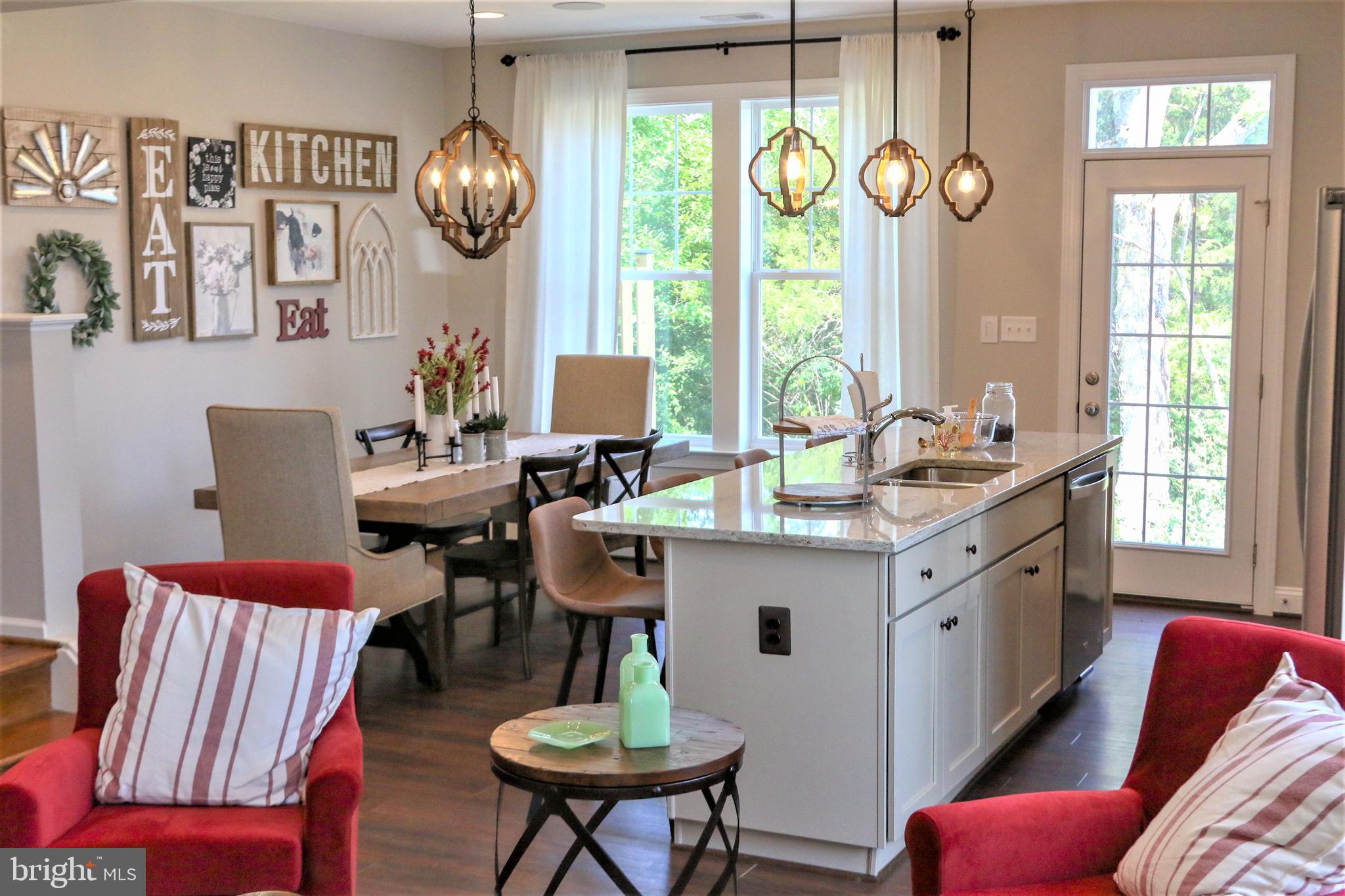 MARTINSBURG STATION - Residential