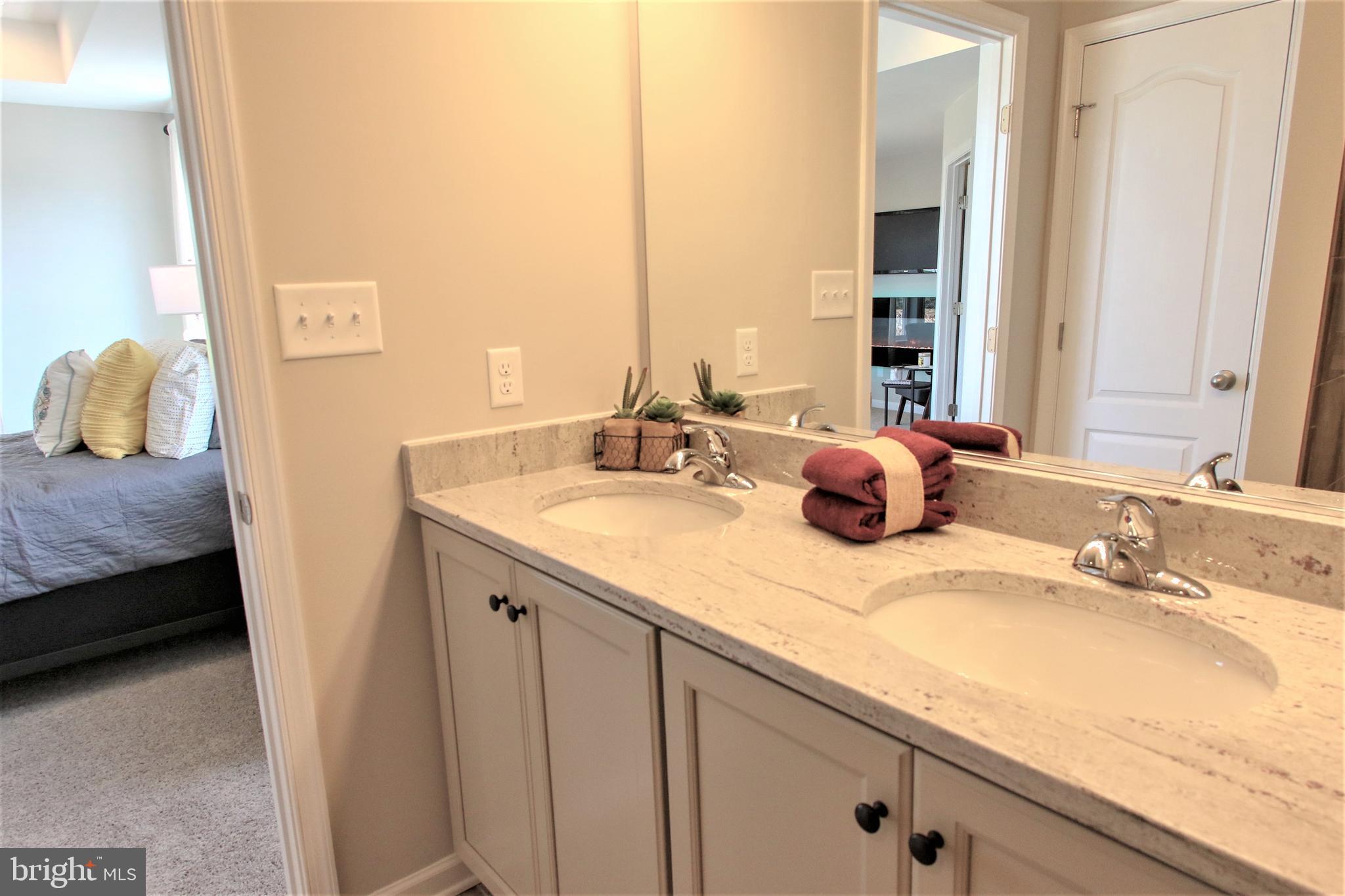 MARTINSBURG STATION - Residential