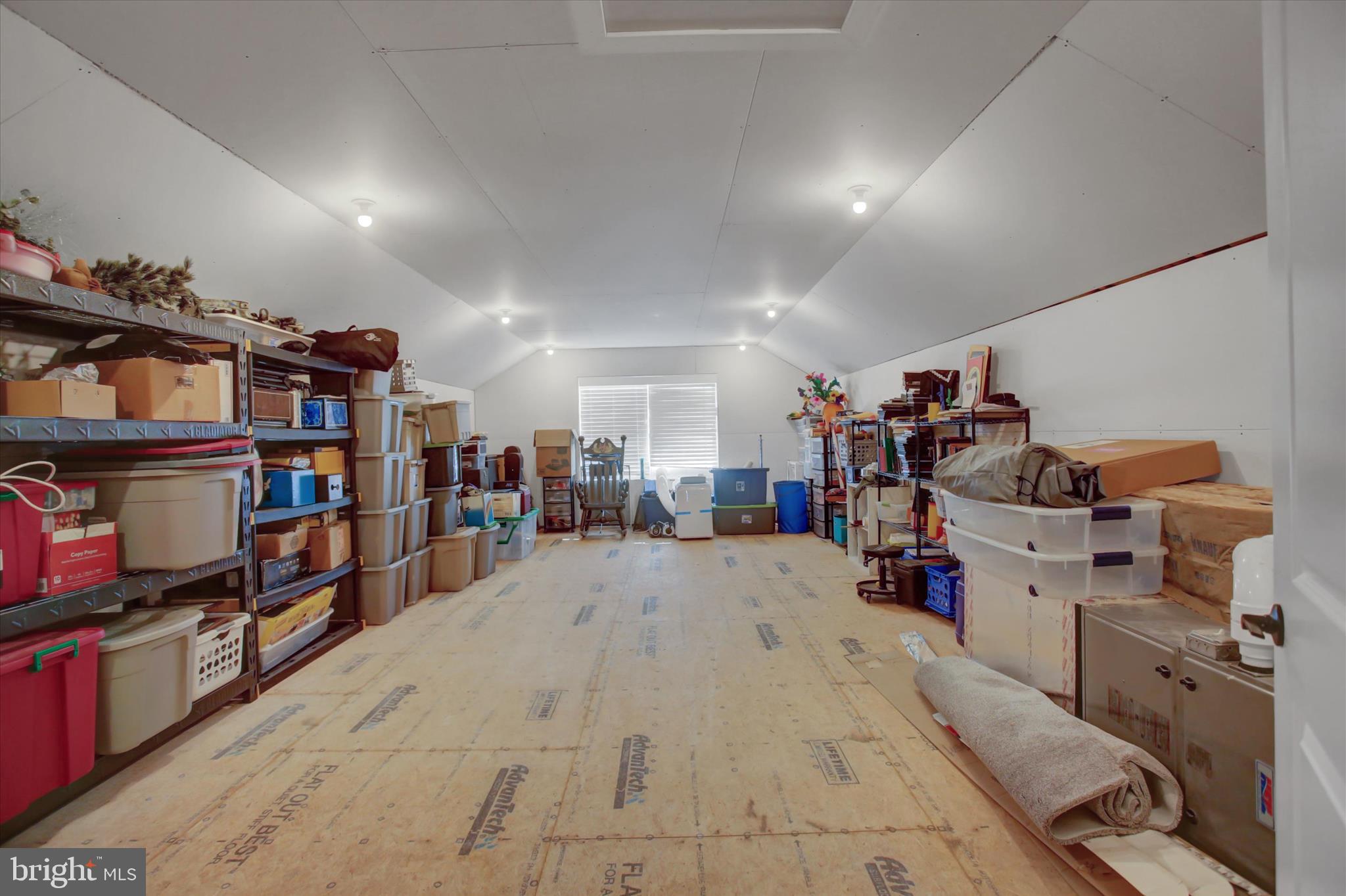 MELROSE MEADOWS III - Residential