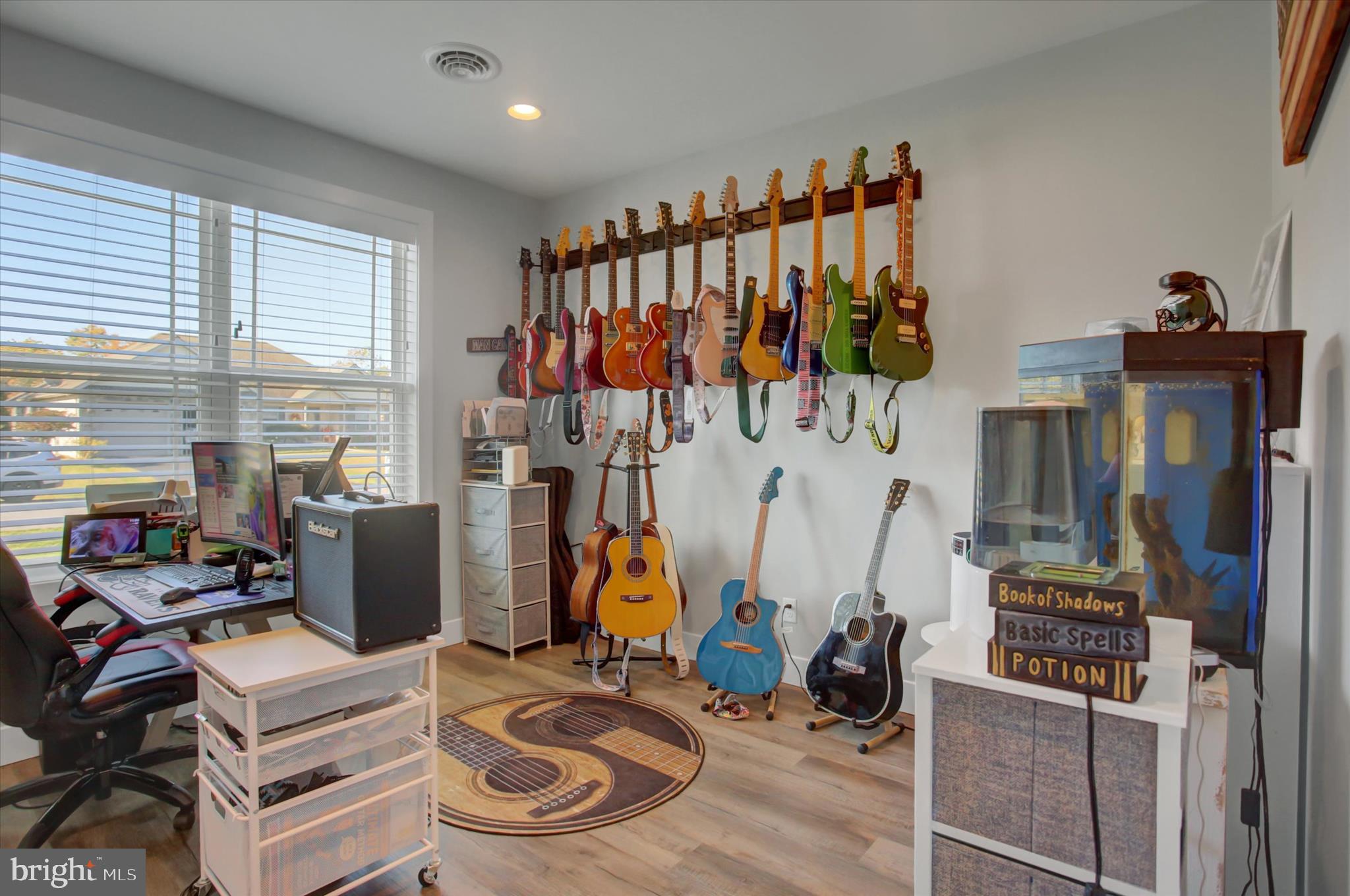 MELROSE MEADOWS III - Residential