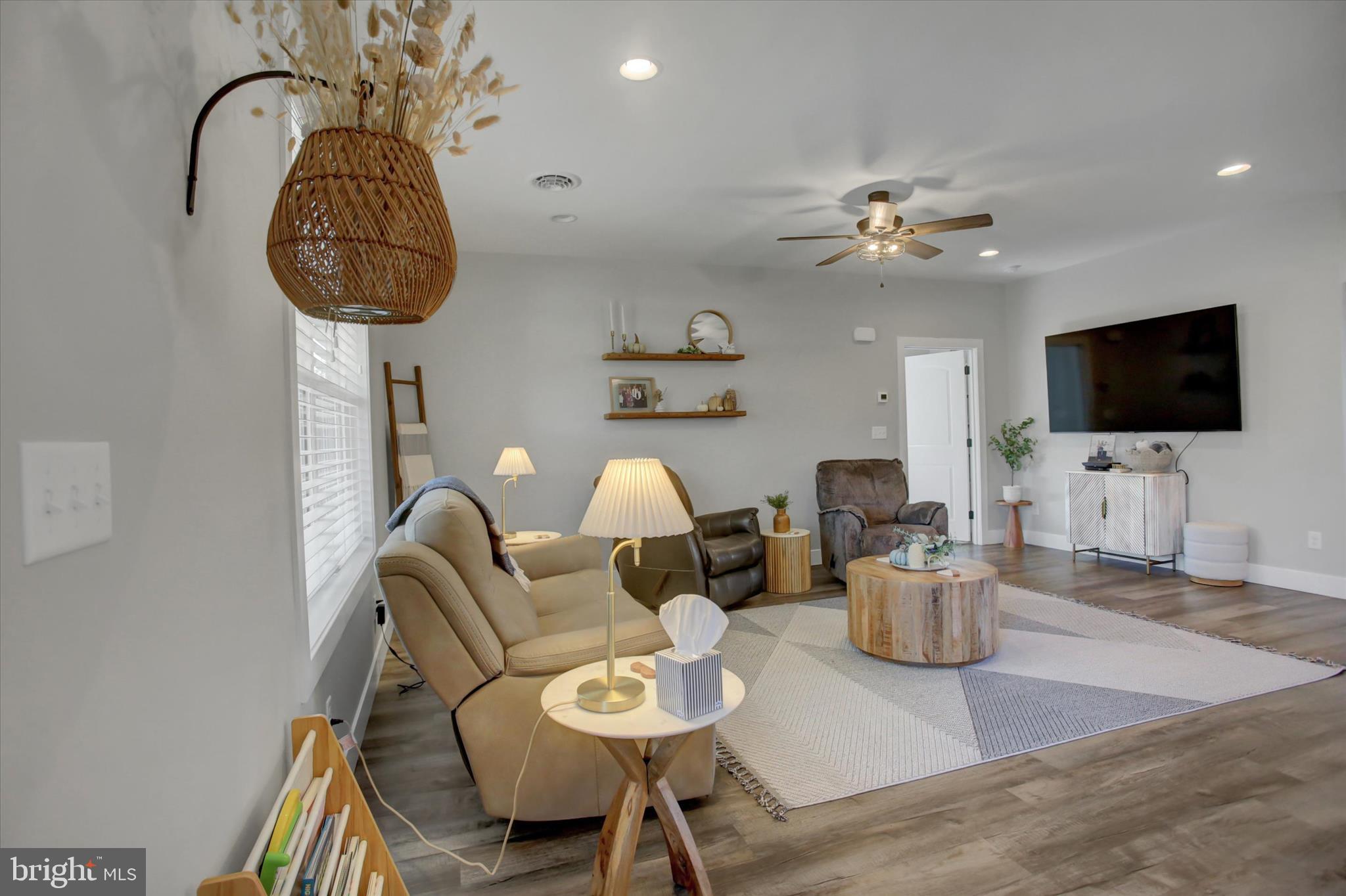 MELROSE MEADOWS III - Residential