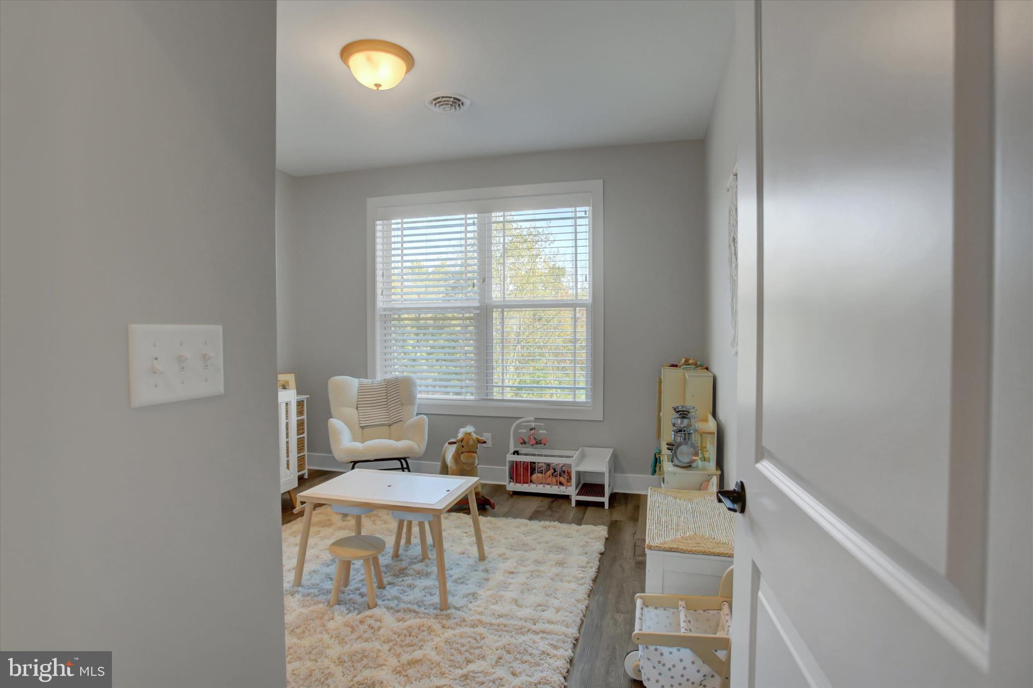 MELROSE MEADOWS III - Residential