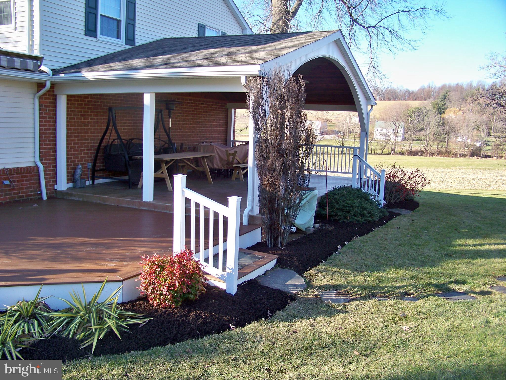 STRASBURG TWP - Farm