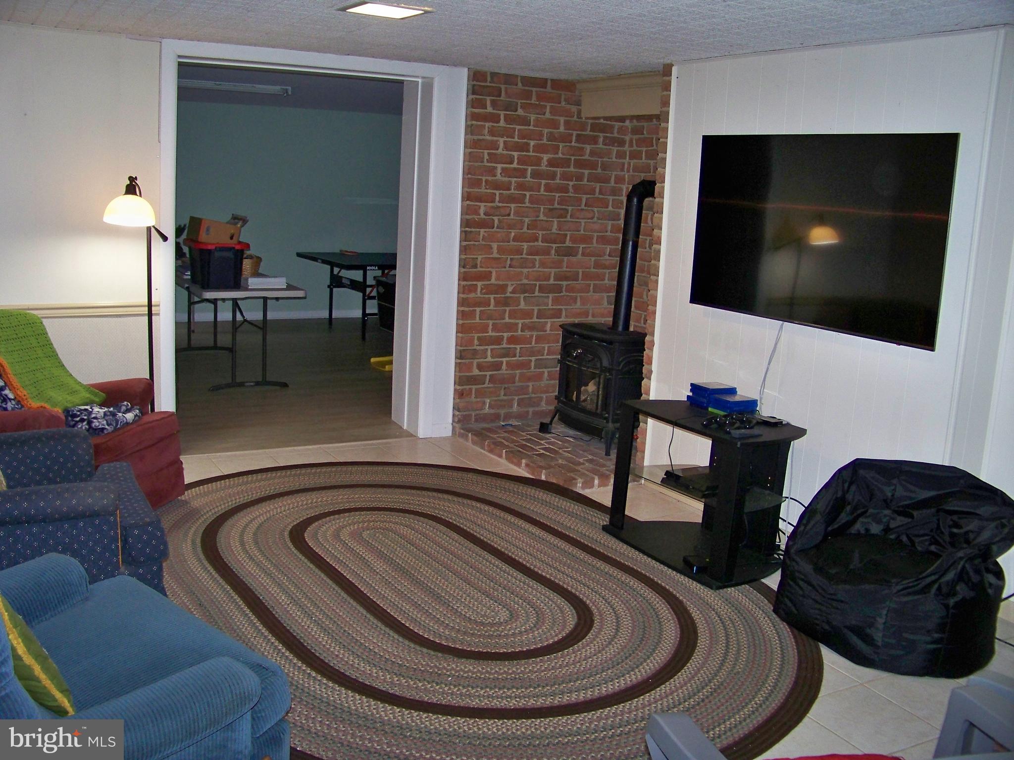 STRASBURG TWP - Farm