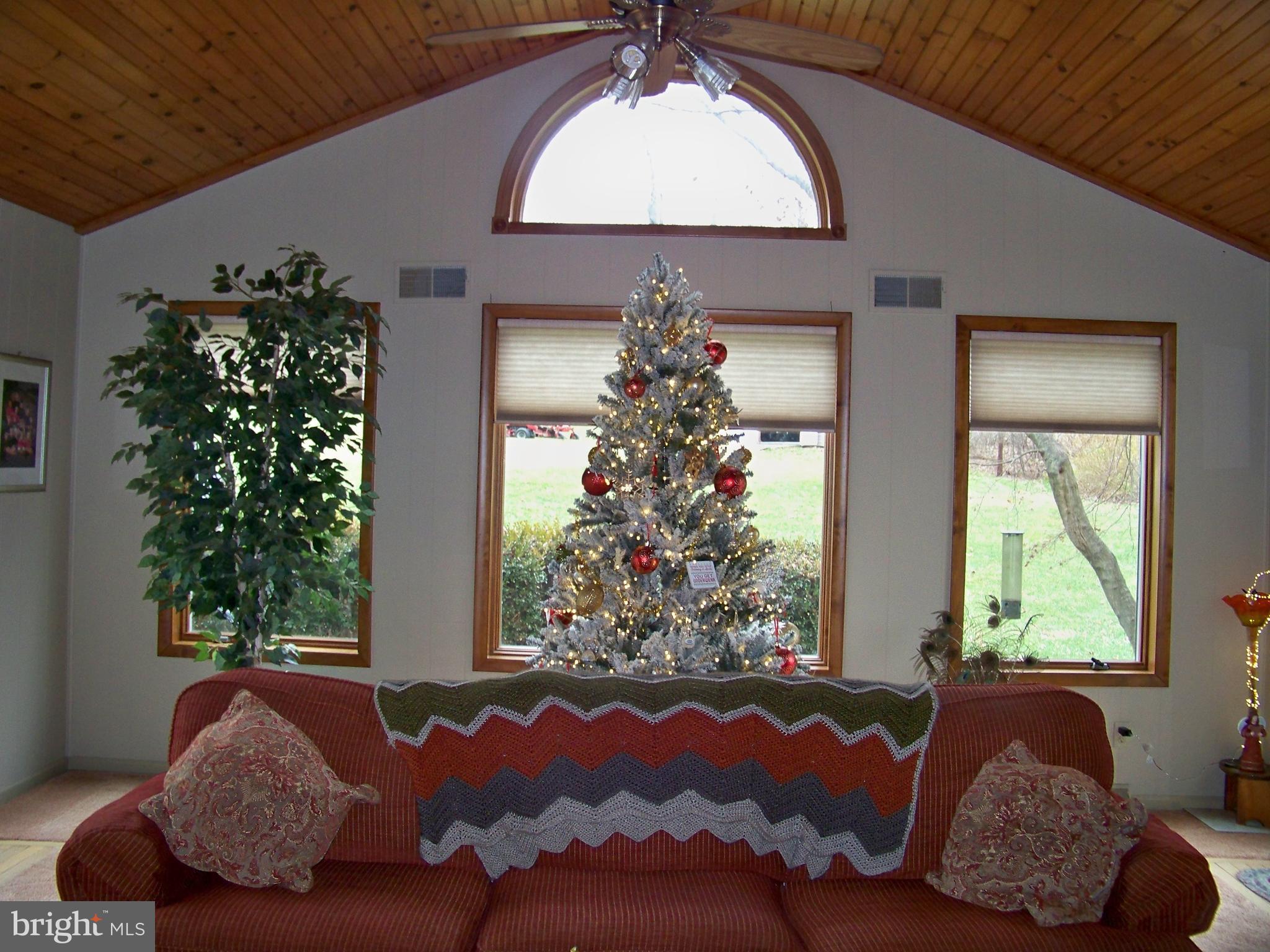 STRASBURG TWP - Farm