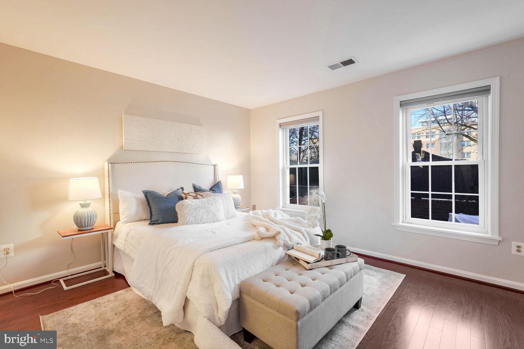 BALLSTON MEWS I - Residential