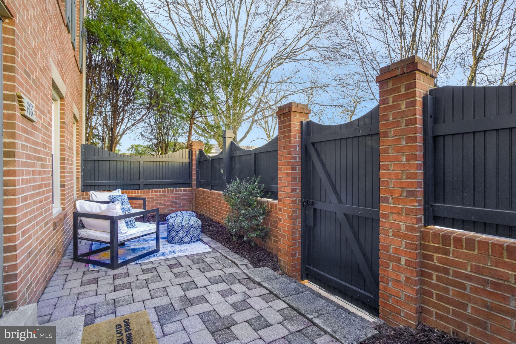 BALLSTON MEWS I - Residential