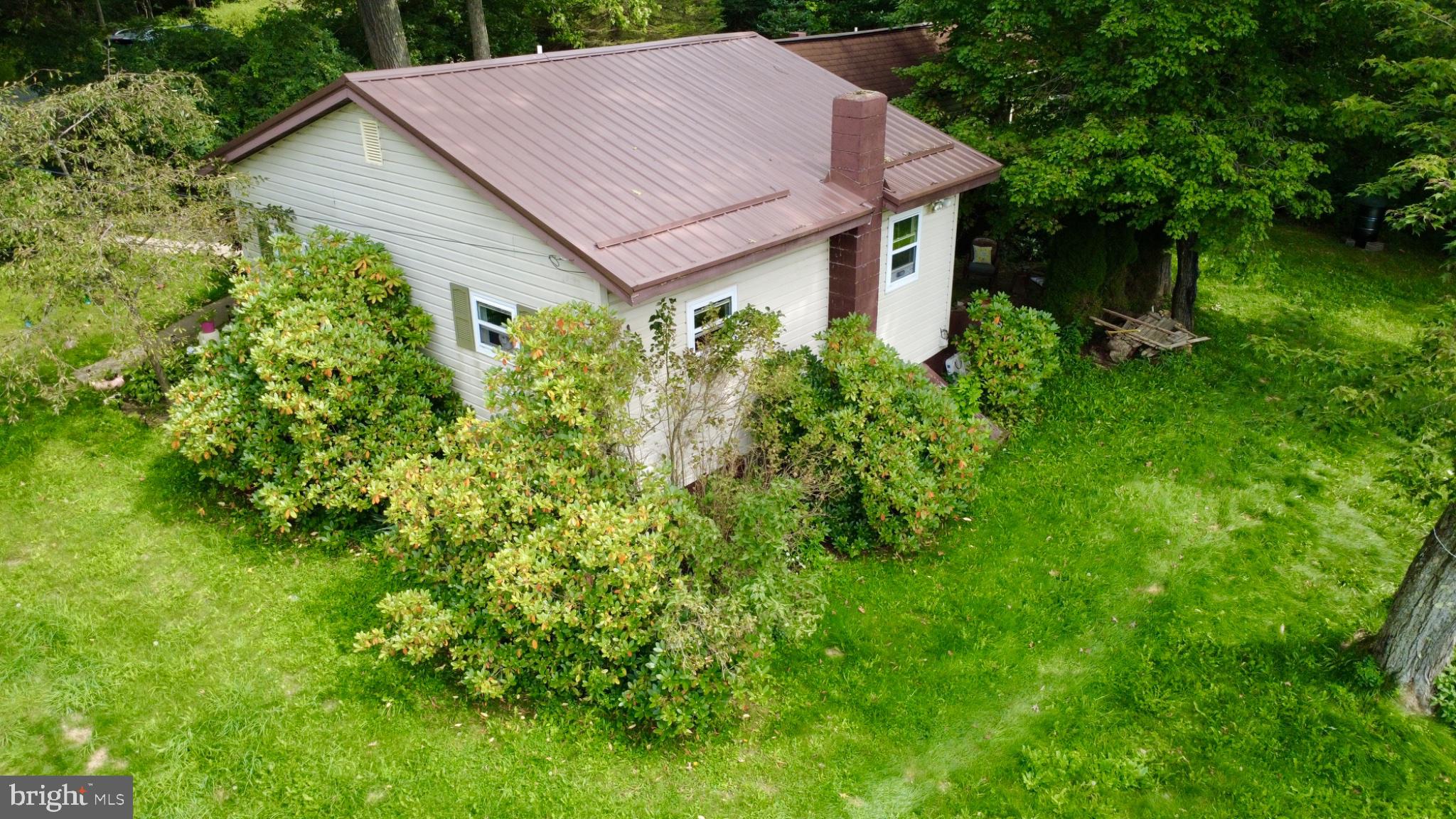 1997 HILLTOP ROAD