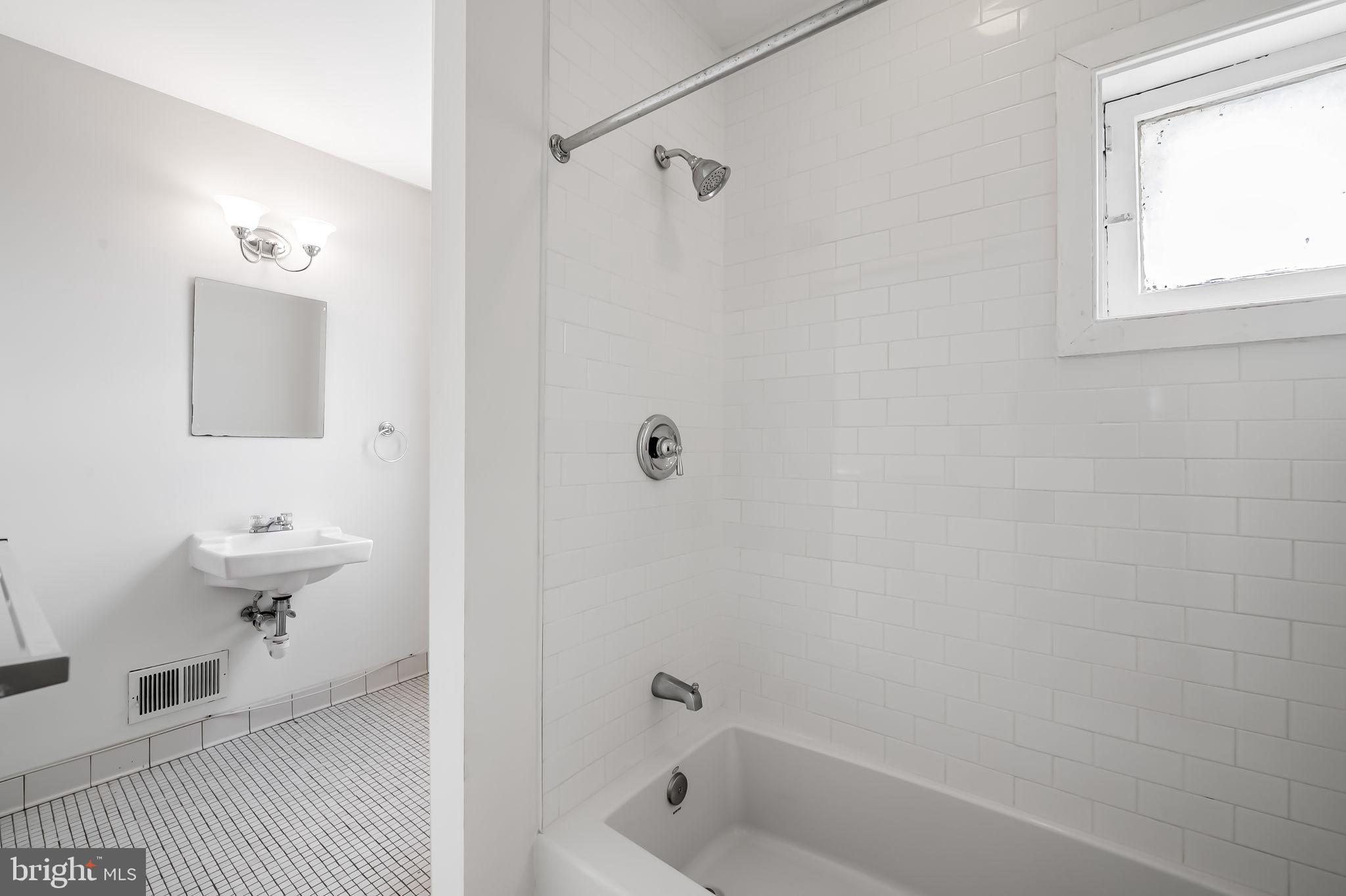 RIDGELY'S DELIGHT - Residential