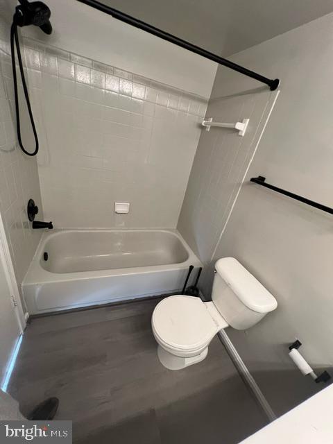 VISTAS AT LAKE ARBOR - Residential