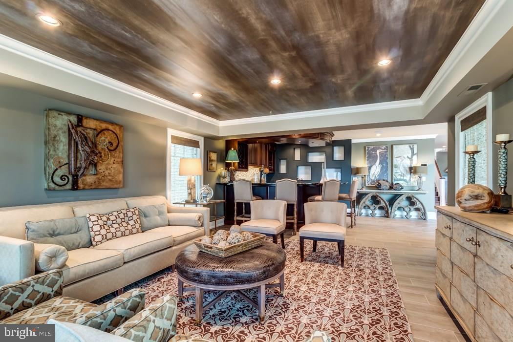 CAPE SHORES - Residential