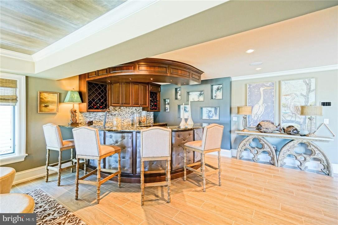 CAPE SHORES - Residential