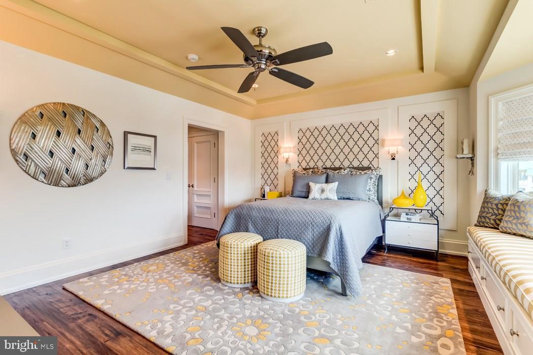 CAPE SHORES - Residential