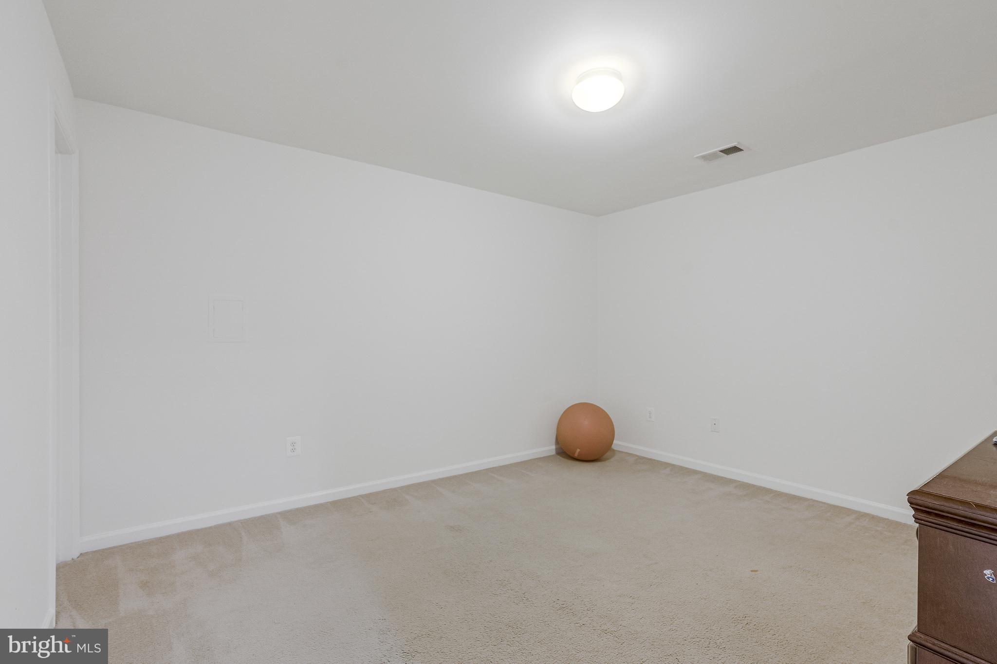 STRATFORD - Residential