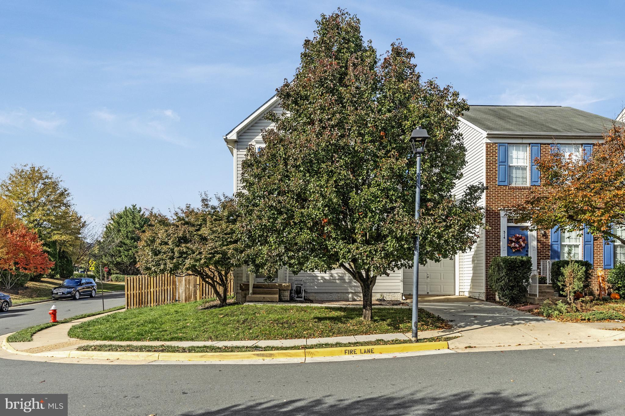 STRATFORD - Residential