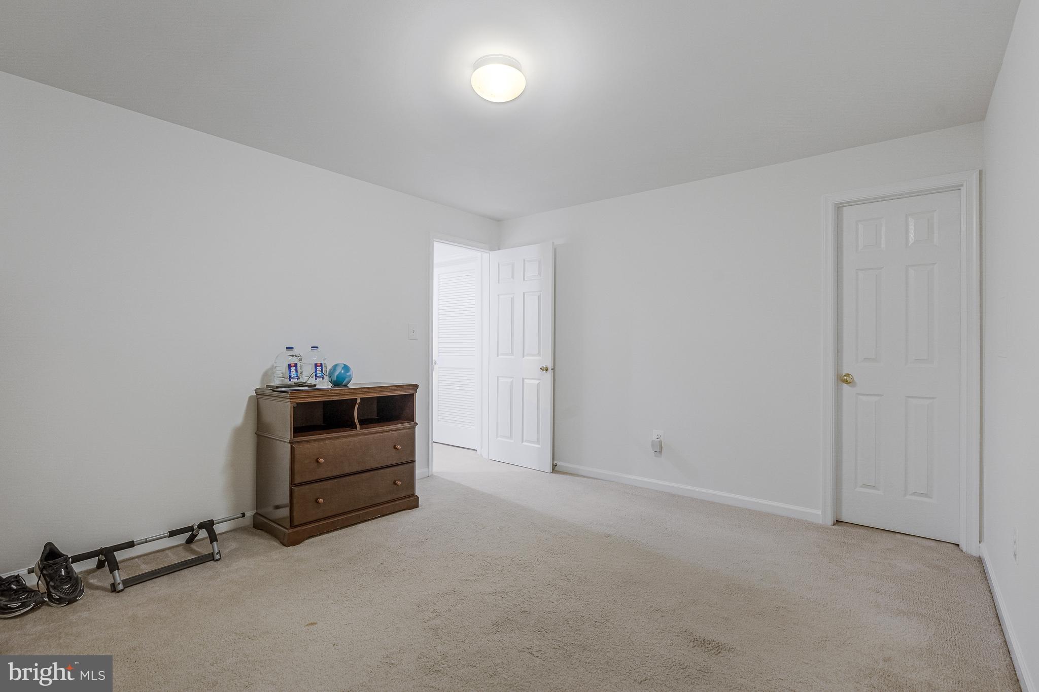 STRATFORD - Residential