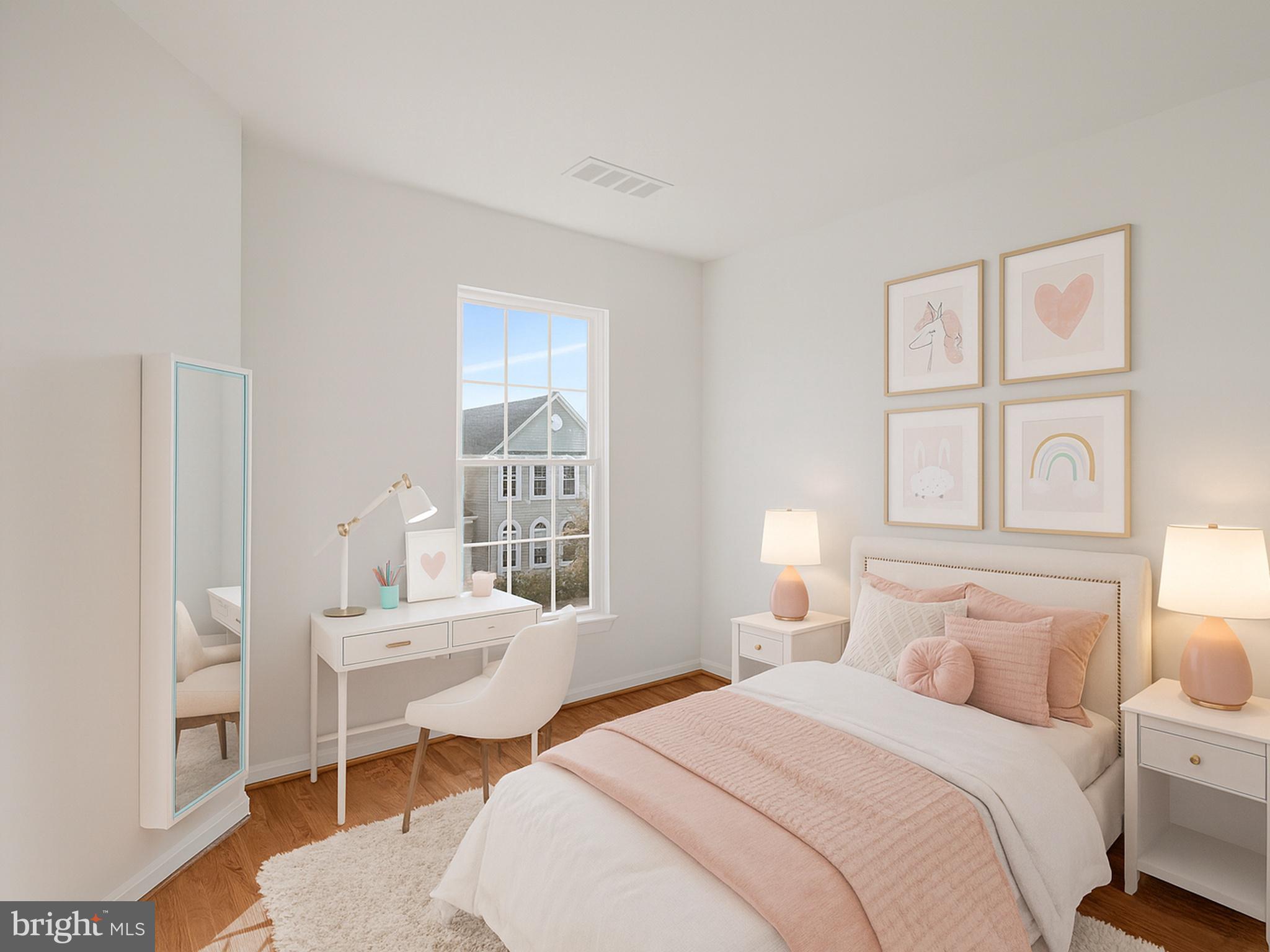 STRATFORD - Residential