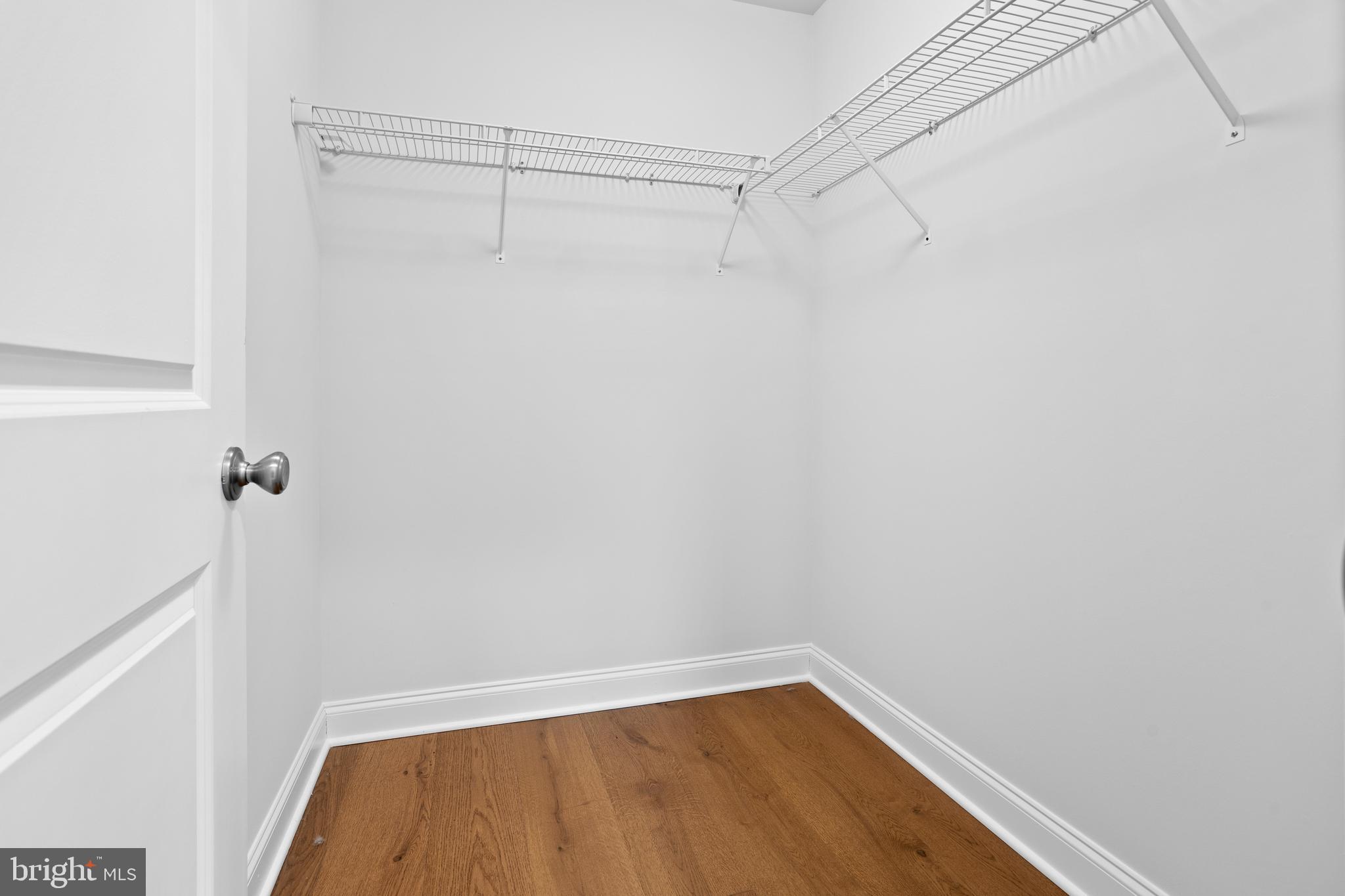 BROOKEFIELD - Residential