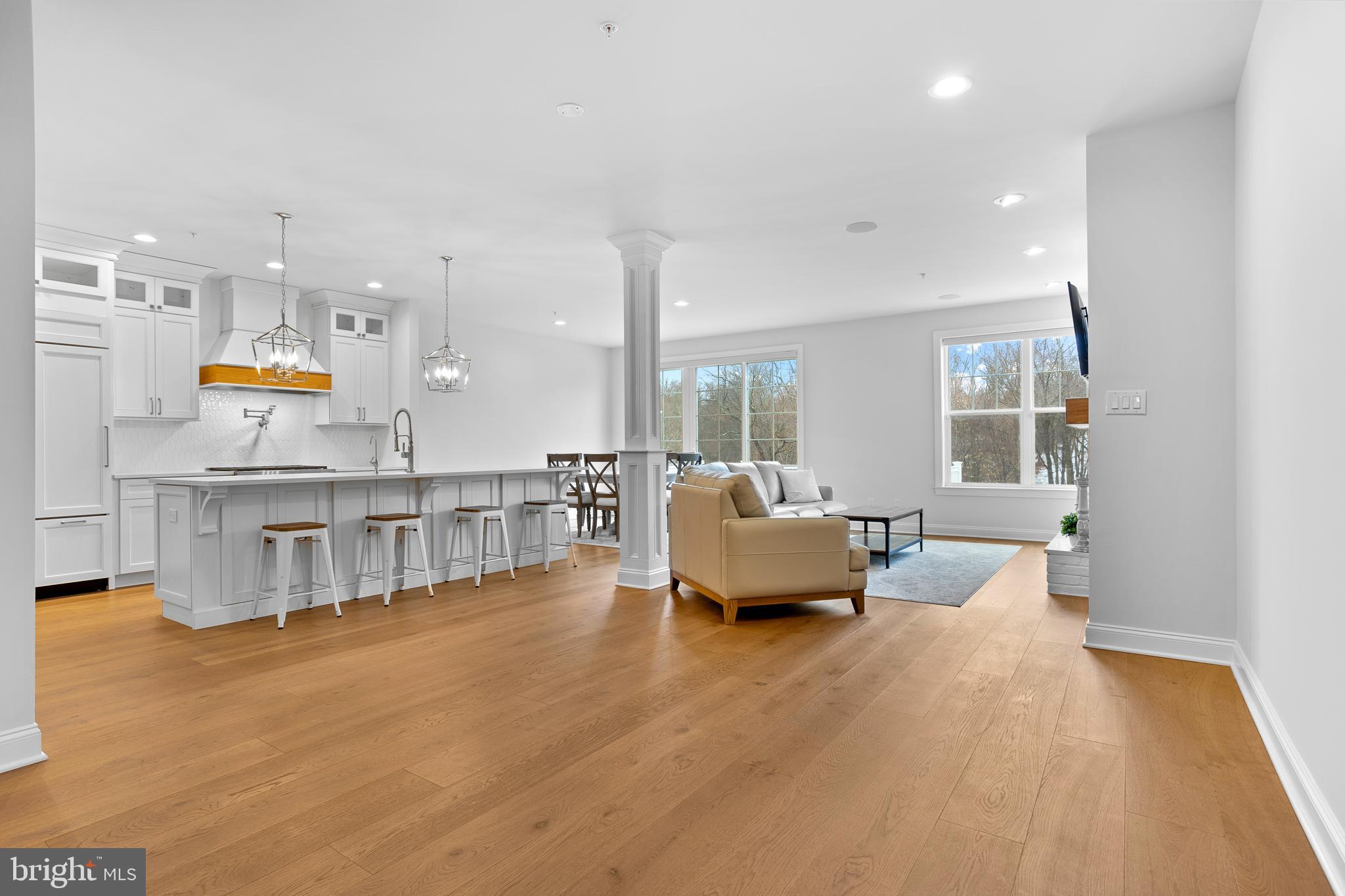 BROOKEFIELD - Residential